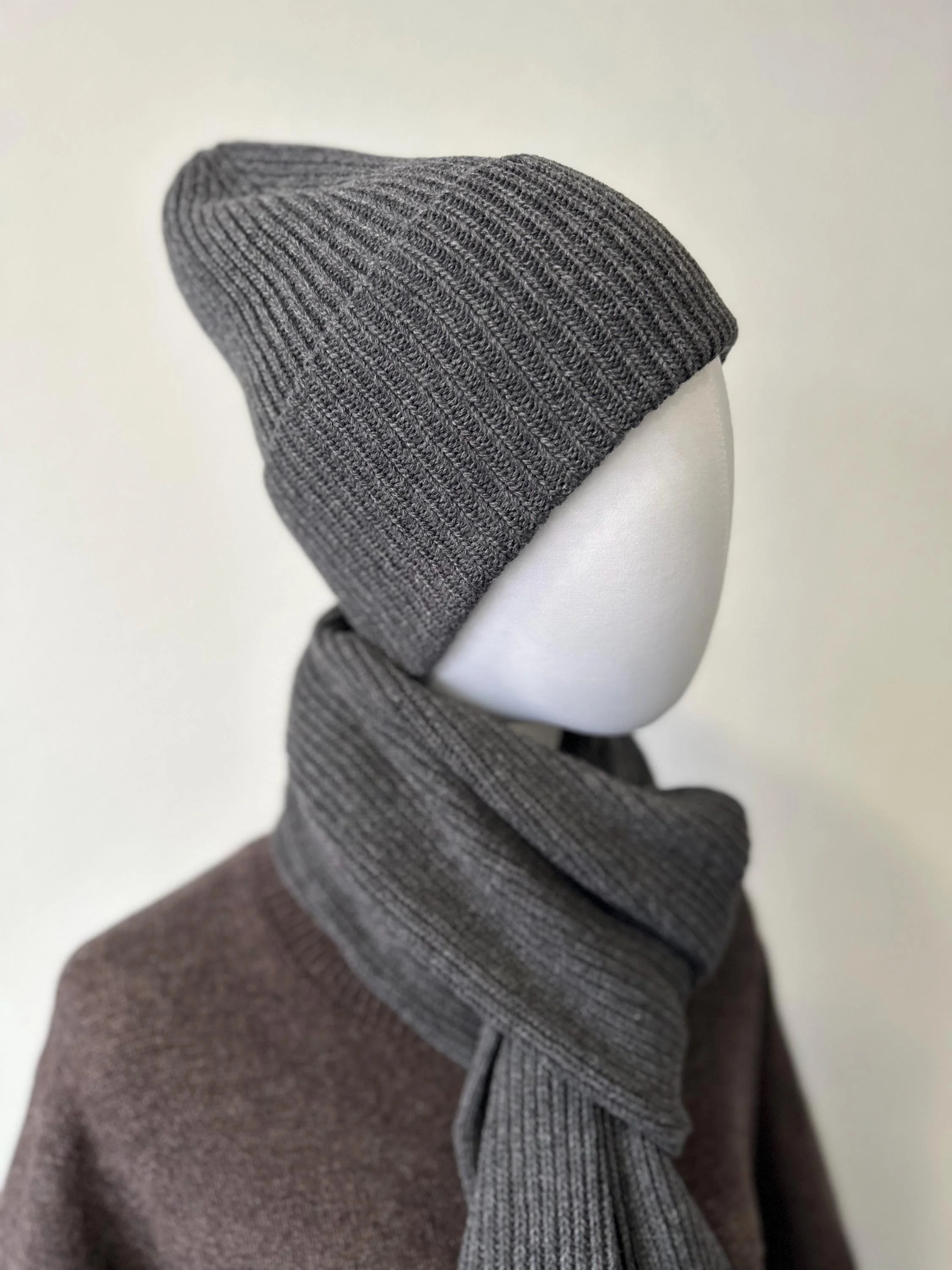Merino Wool Hat & Scarf Set - back view detail