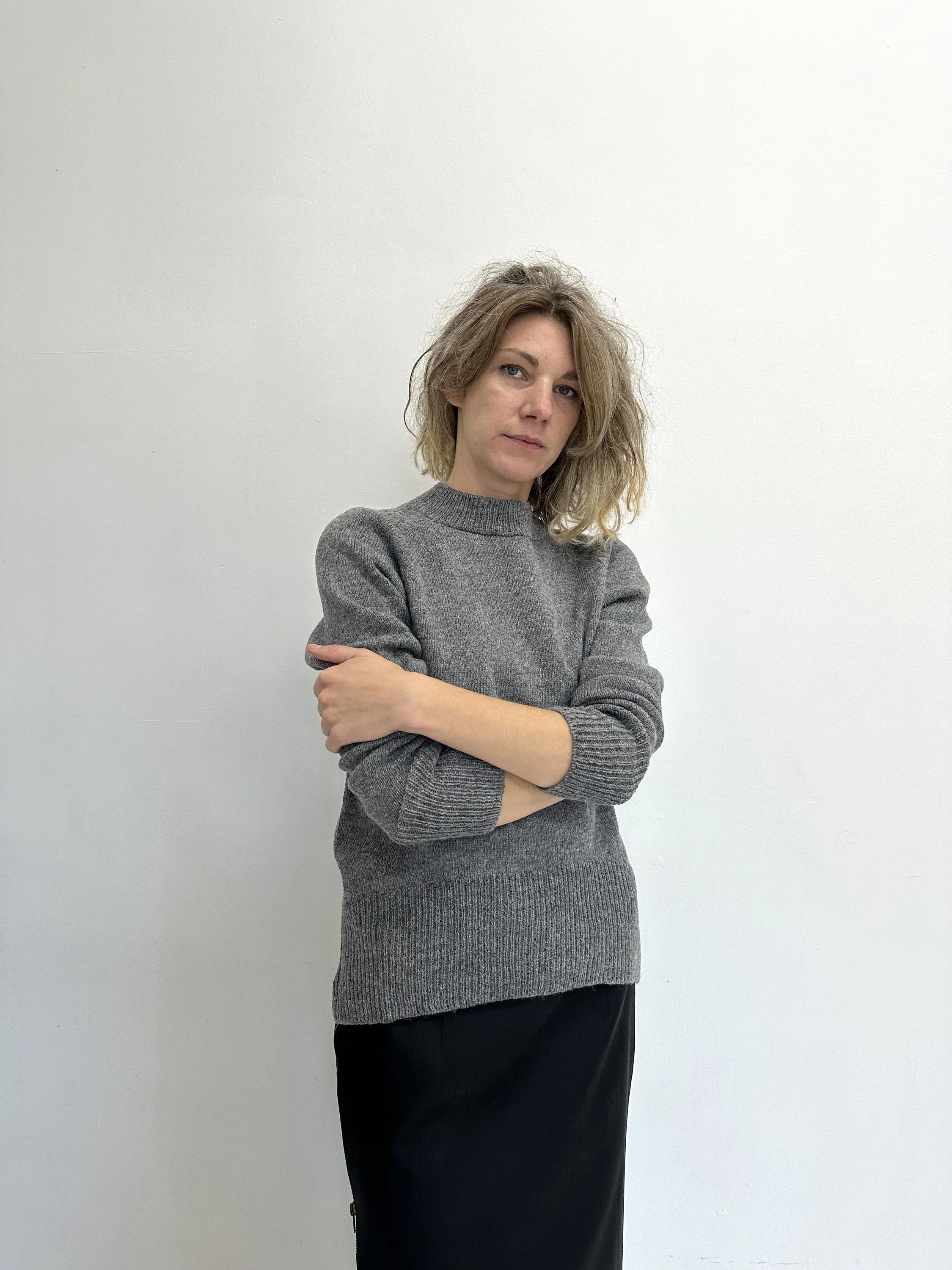 Lambswool Raglan Crew — Women’s Relaxed Jumper - back view detail