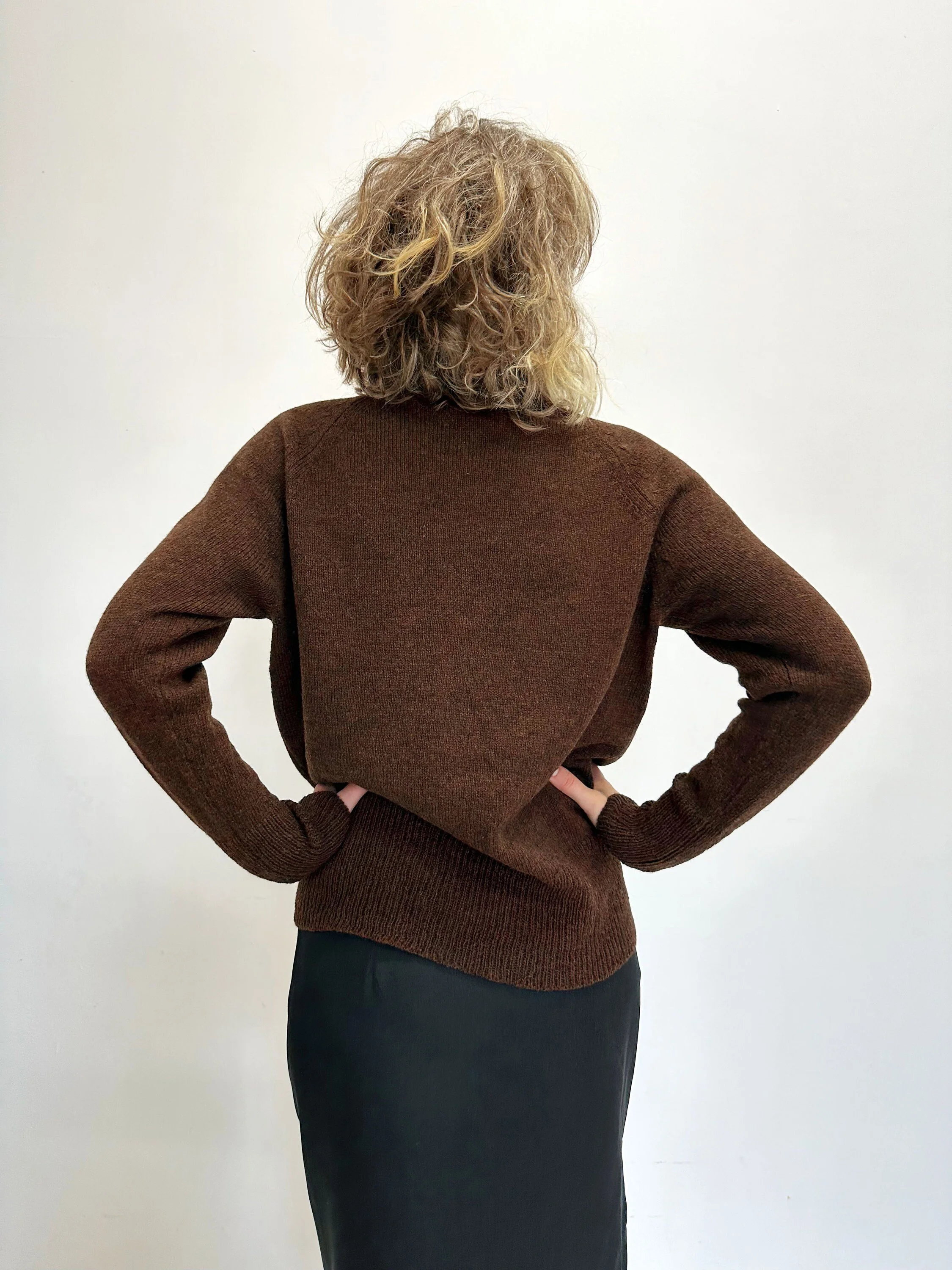 Lambswool Raglan Crew — Women’s Relaxed Jumper - additional view 1