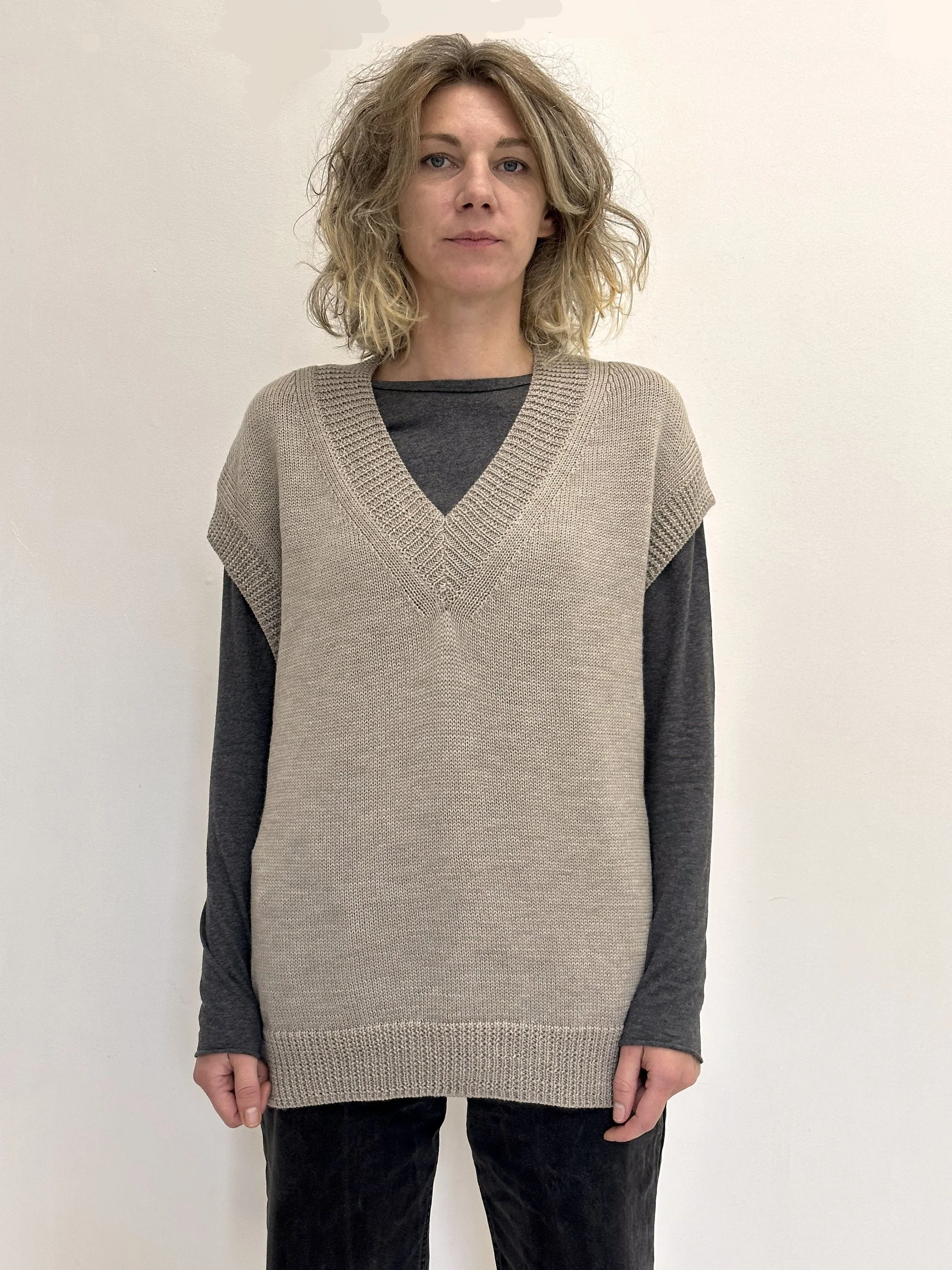 Oversized Wool V-Neck Vest - Beige Melange - lifestyle styling view