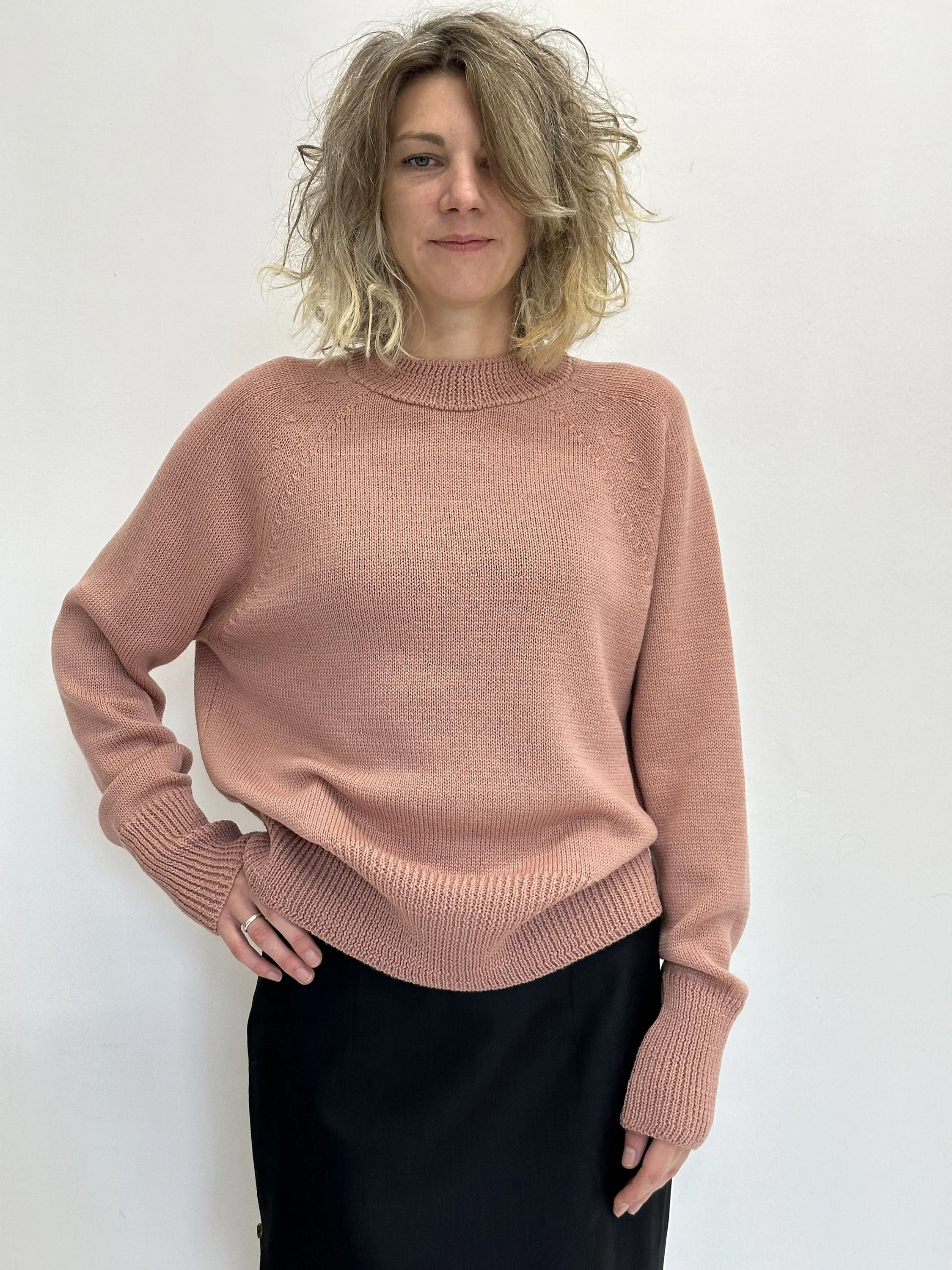 Hand-Knitted Merino Wool Raglan Sweater - Dusty Pink Oversized Jumper - merino wool oversized sweater main view
