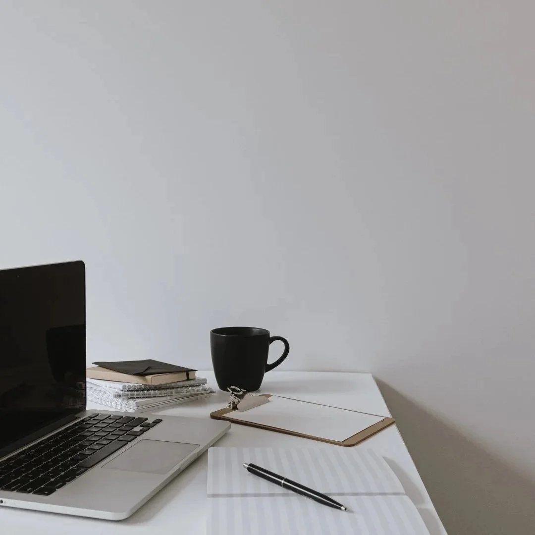 Professioneller Schreibtisch für Squarespace Website Management und technische Pflege | Sitewise Webdesign | Frankfurt am Main