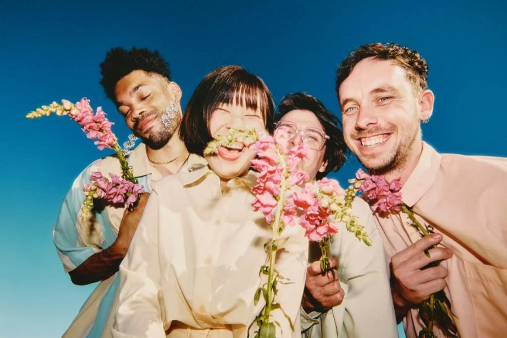On the Guestlist: PHOEBE RINGS