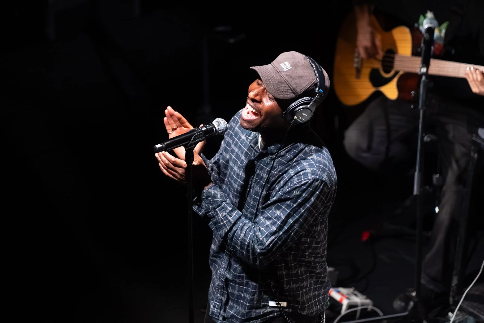 Samm Henshaw at Esplanade Annexe Studio, Singapore | 5 February 2026 | Credit: Yasmin Affandy (@yyayayyasmin)