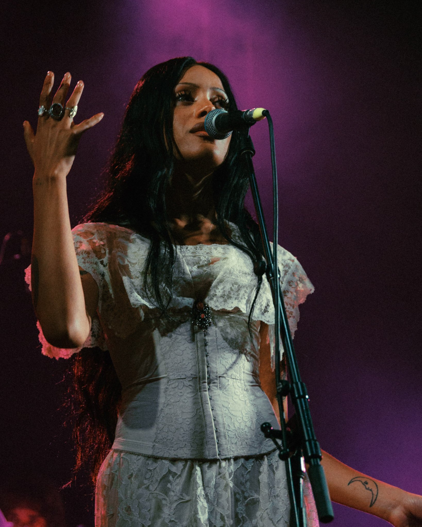 Surely Shirley at The Triffid, Brisbane | 16 December 2025 | Credit: Sakina Indrasumunar (@kindravision)