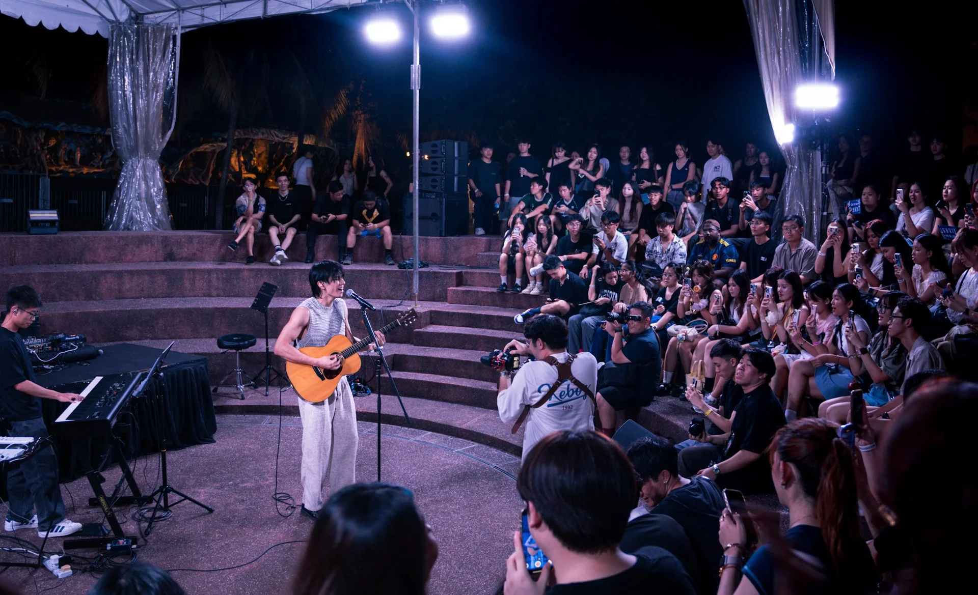 Slow Dancing in The Eden Stage: WHYLUCAS at Sundown Festival 