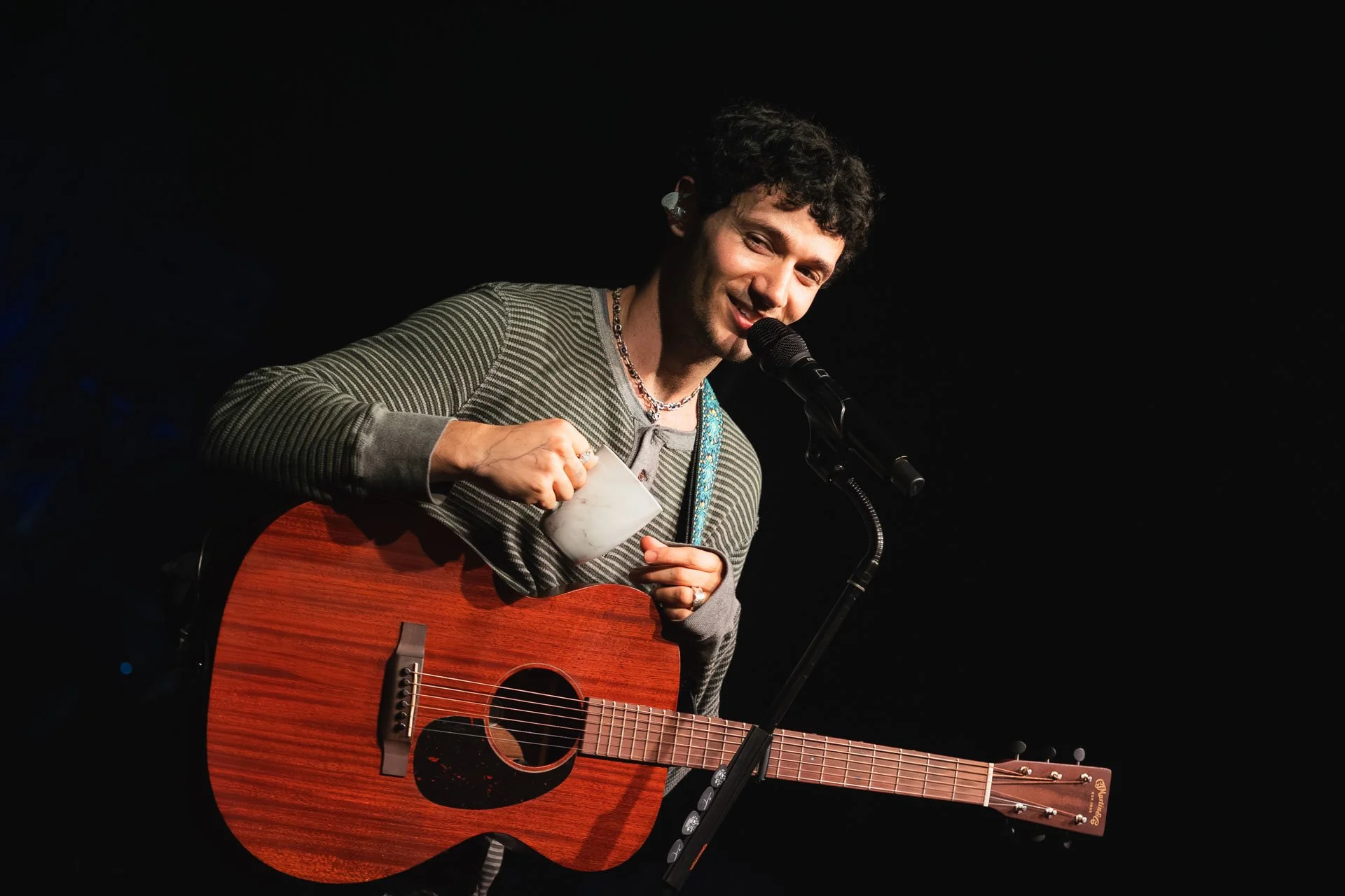 Jeremy Zucker at The Tivoli, Brisbane | 16 November 2025 | Credit: Stacie Ong (@stacieong_sohl)