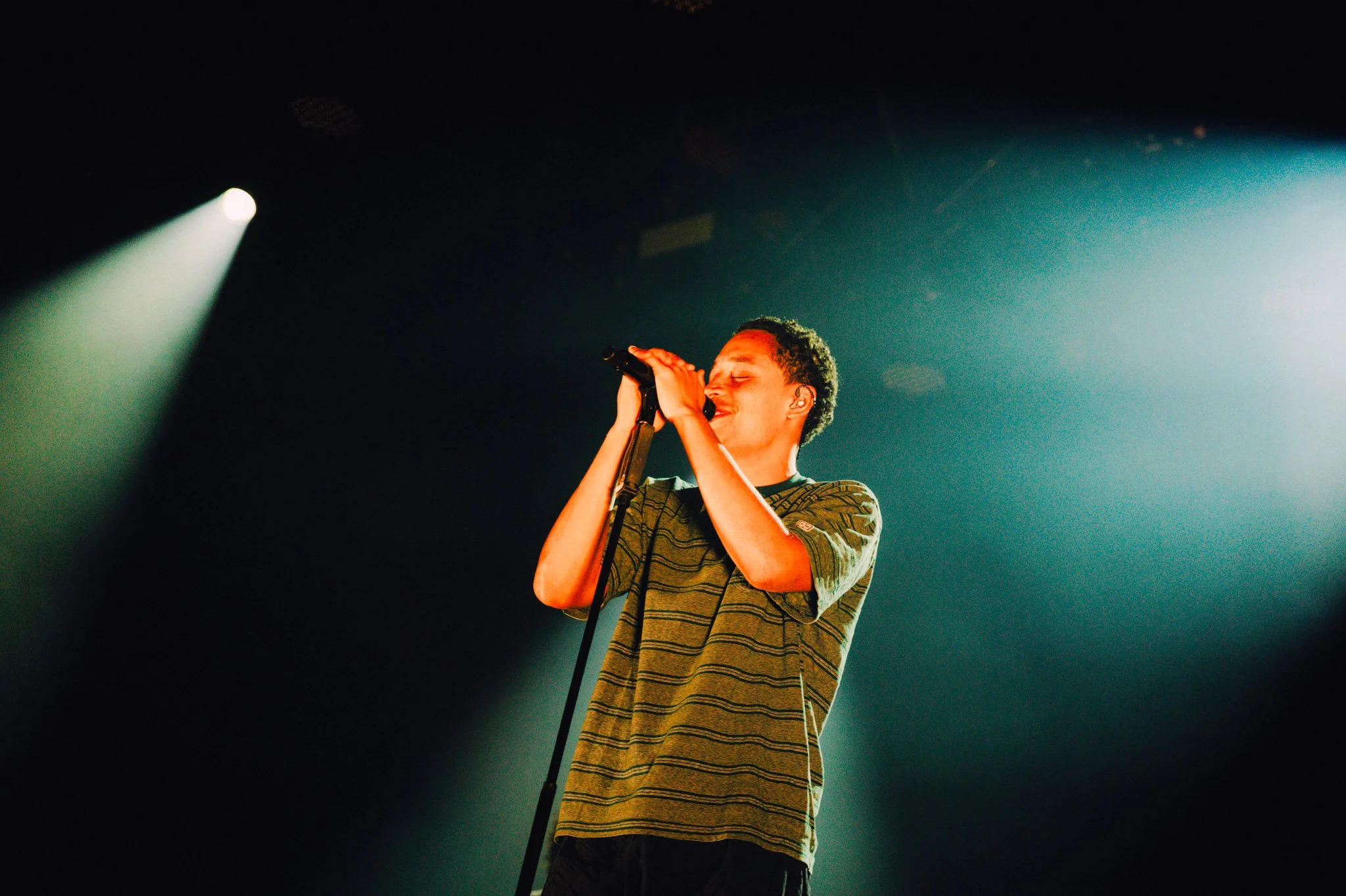 Loyle Carner at The Fortitude Music Hall, Brisbane | 2 December 2025 | Credit: Sakina Indrasumunar (@kindravision)