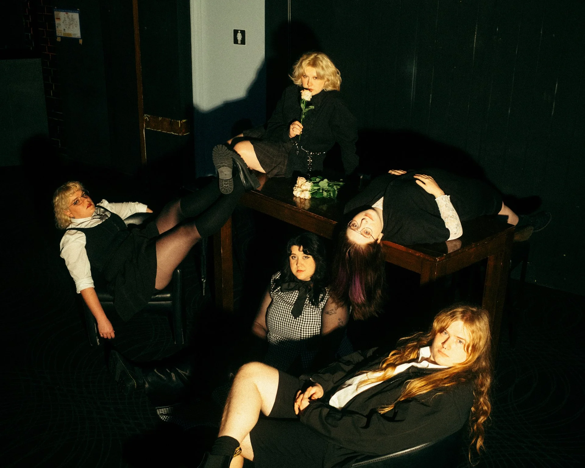 On the Guestlist: WORM GIRLZ