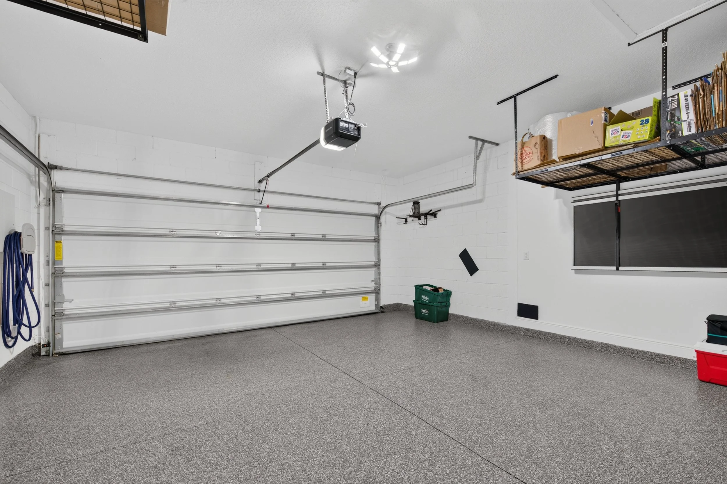 2-car garage 