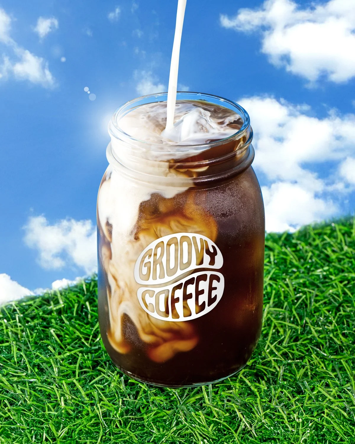 GroovyCoffee_Iced_01CSocial_4x5.jpg