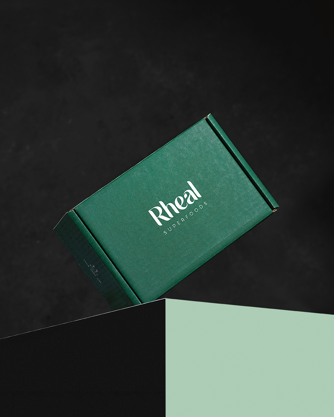 Rheal_BlackFriday_BlendBox_01_GIF-4x5.gif