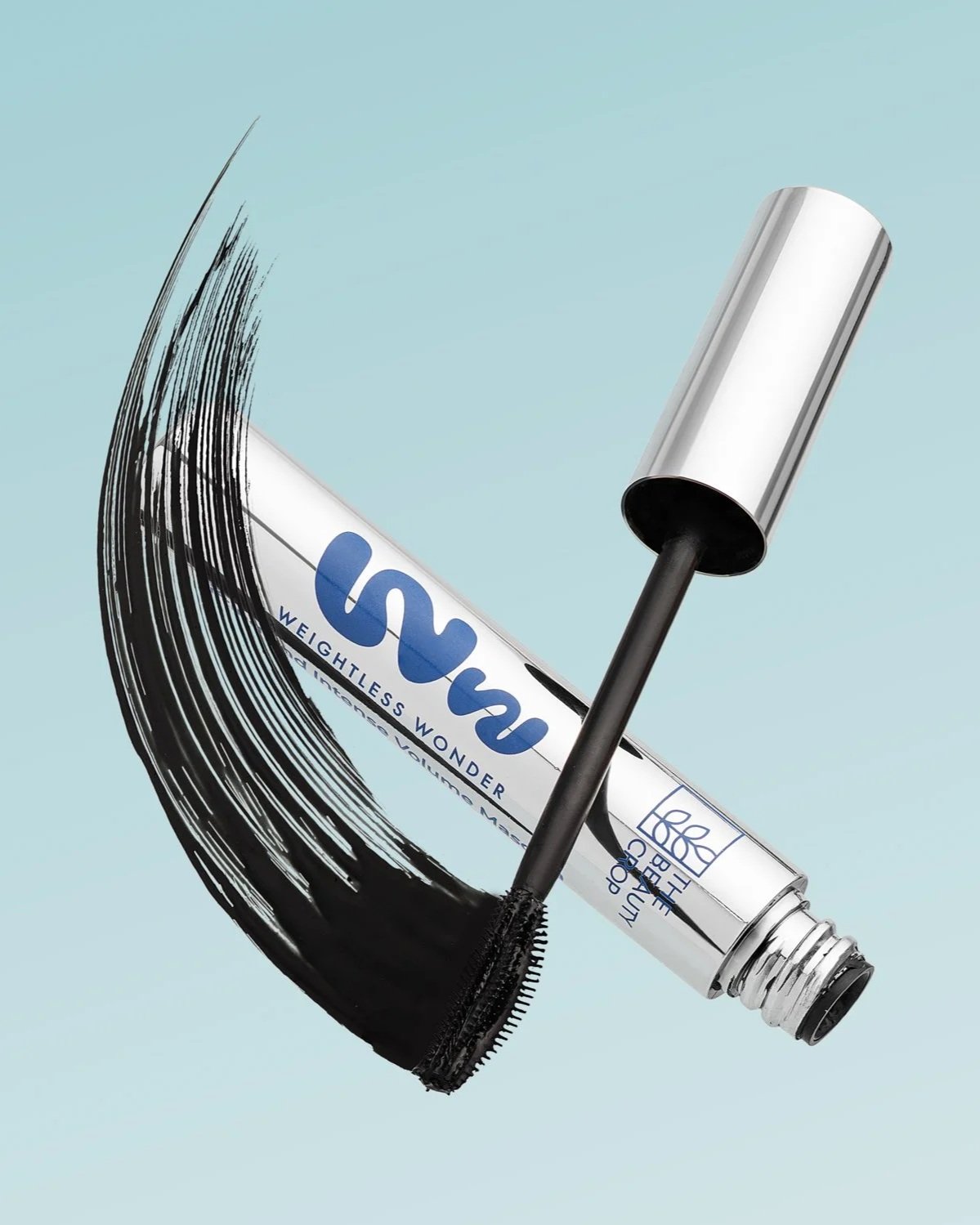 TBC_WeightlessWonder_Mascara_02_Social_1x1.jpg