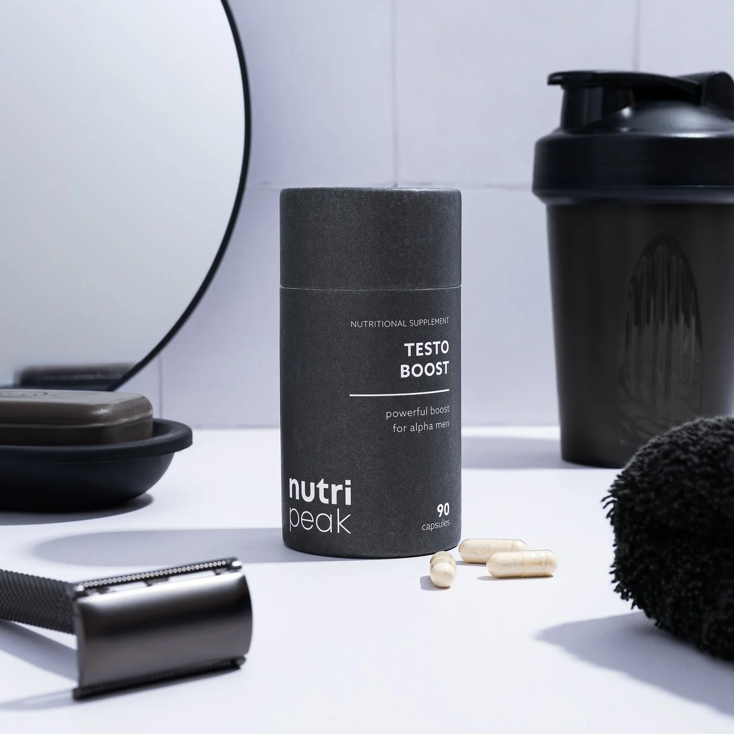 Nutripeak_TestoBoost_01_Social_1x1.jpg