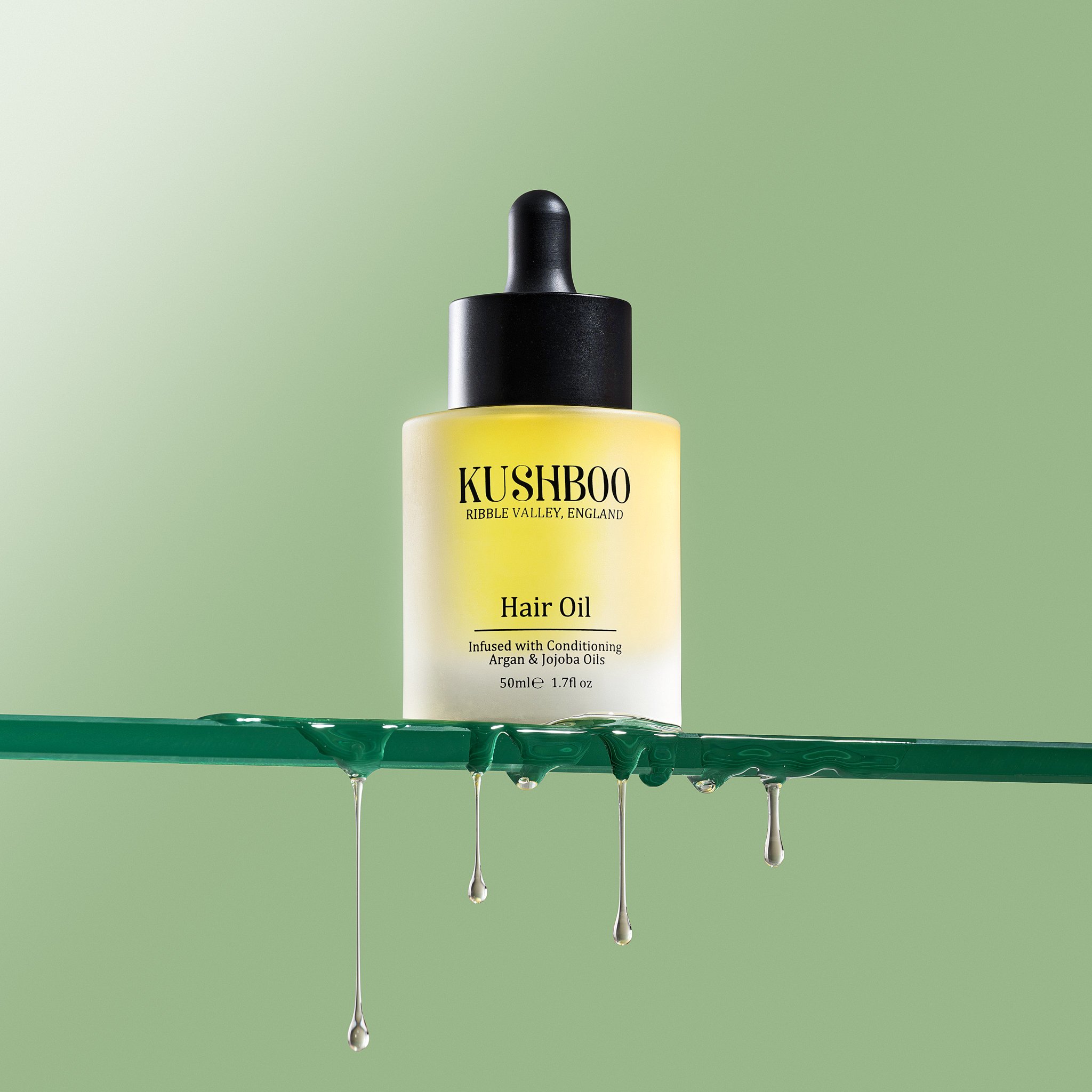 Kushboo_HairOil_Hero_01_Social_1x1.jpg