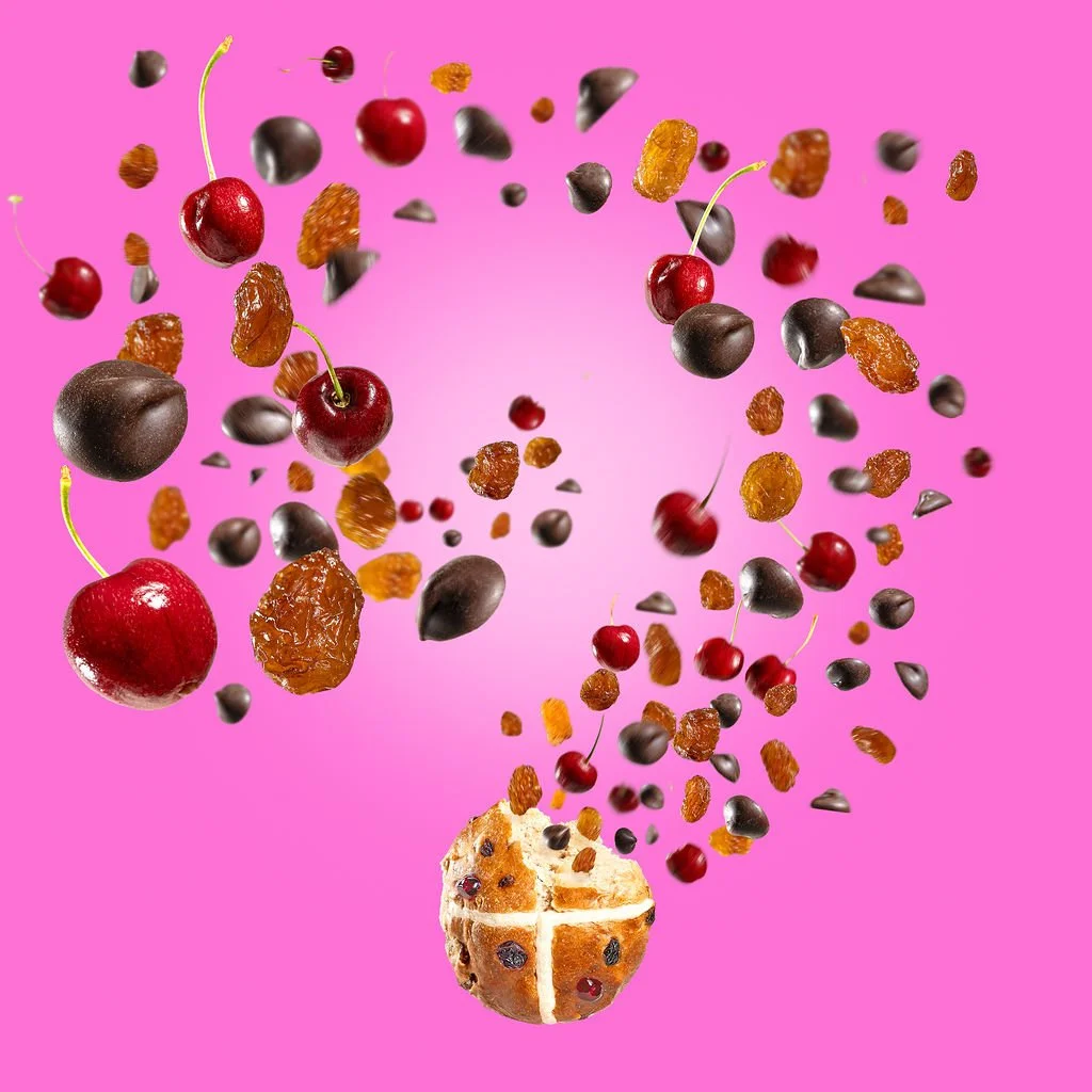 CommunityFoods_HotCrossBuns_FinalEdit_Flattened_Social_1x1.jpg