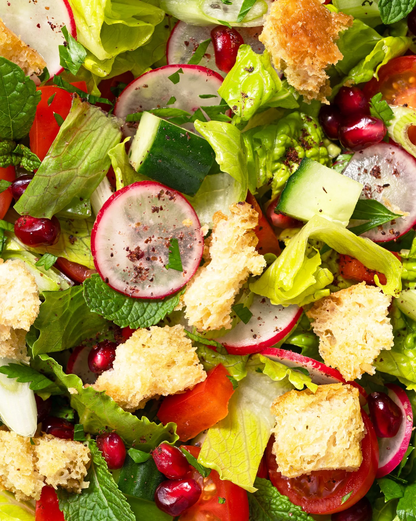 Wild&Org_FattoushSalad_Macro_01_Social_4x5.jpg