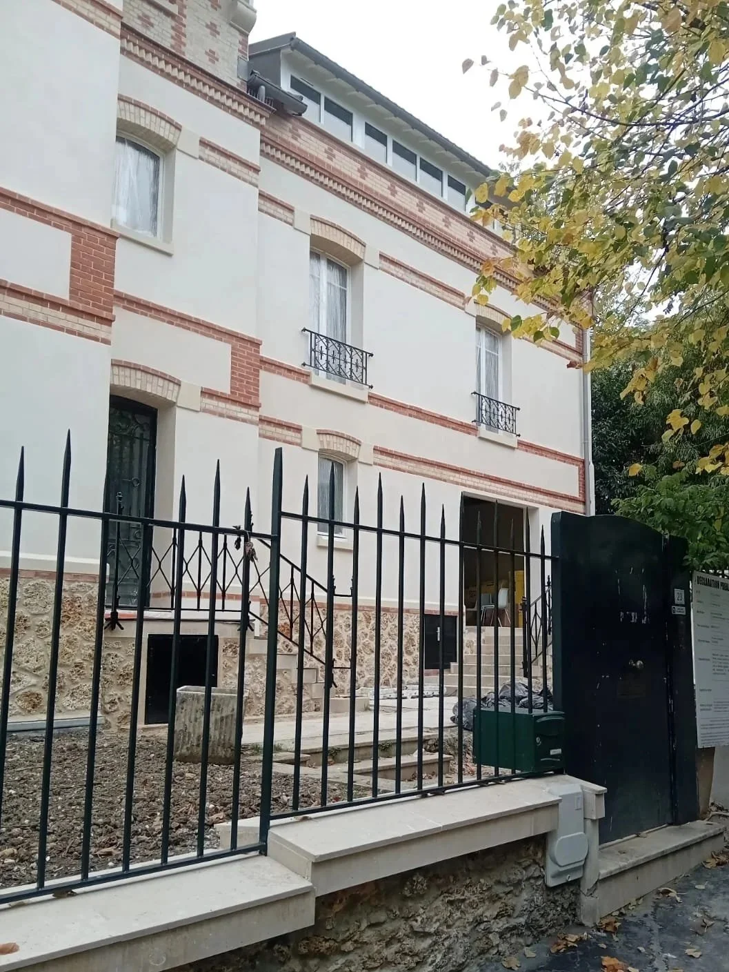 Travaux façade (enduit+ brique)