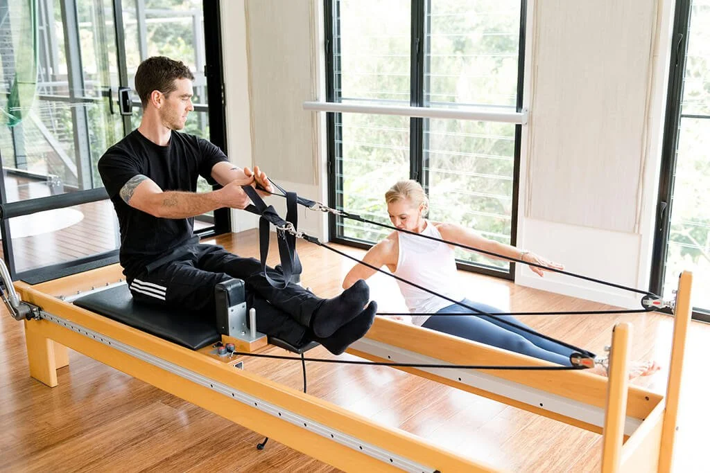 Reformer and Mat Pilates: Which One Is Right for You 