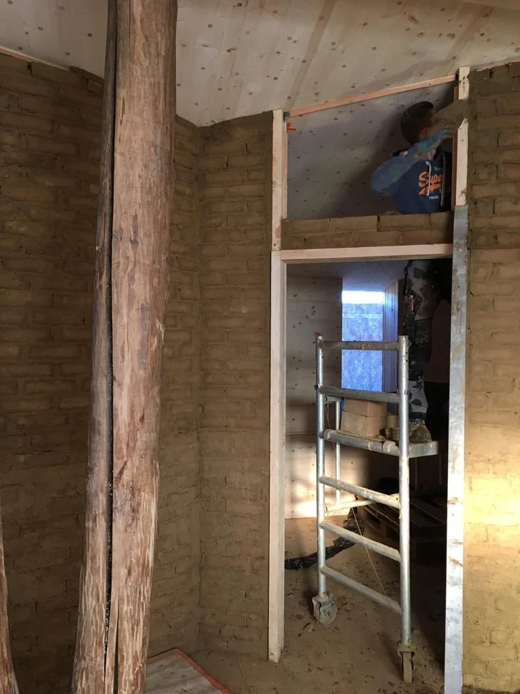 Architect Steven Dalving JNV leemstenenwand.jpg