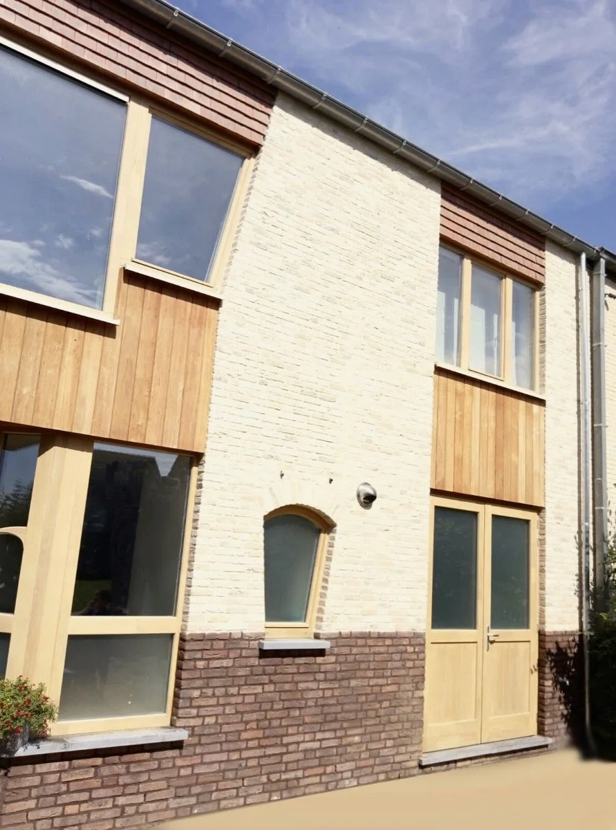 Architect Steven Dalving voorgevel halfopenwoining.jpeg