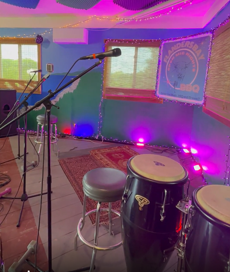 live music venues near acadia maine.png