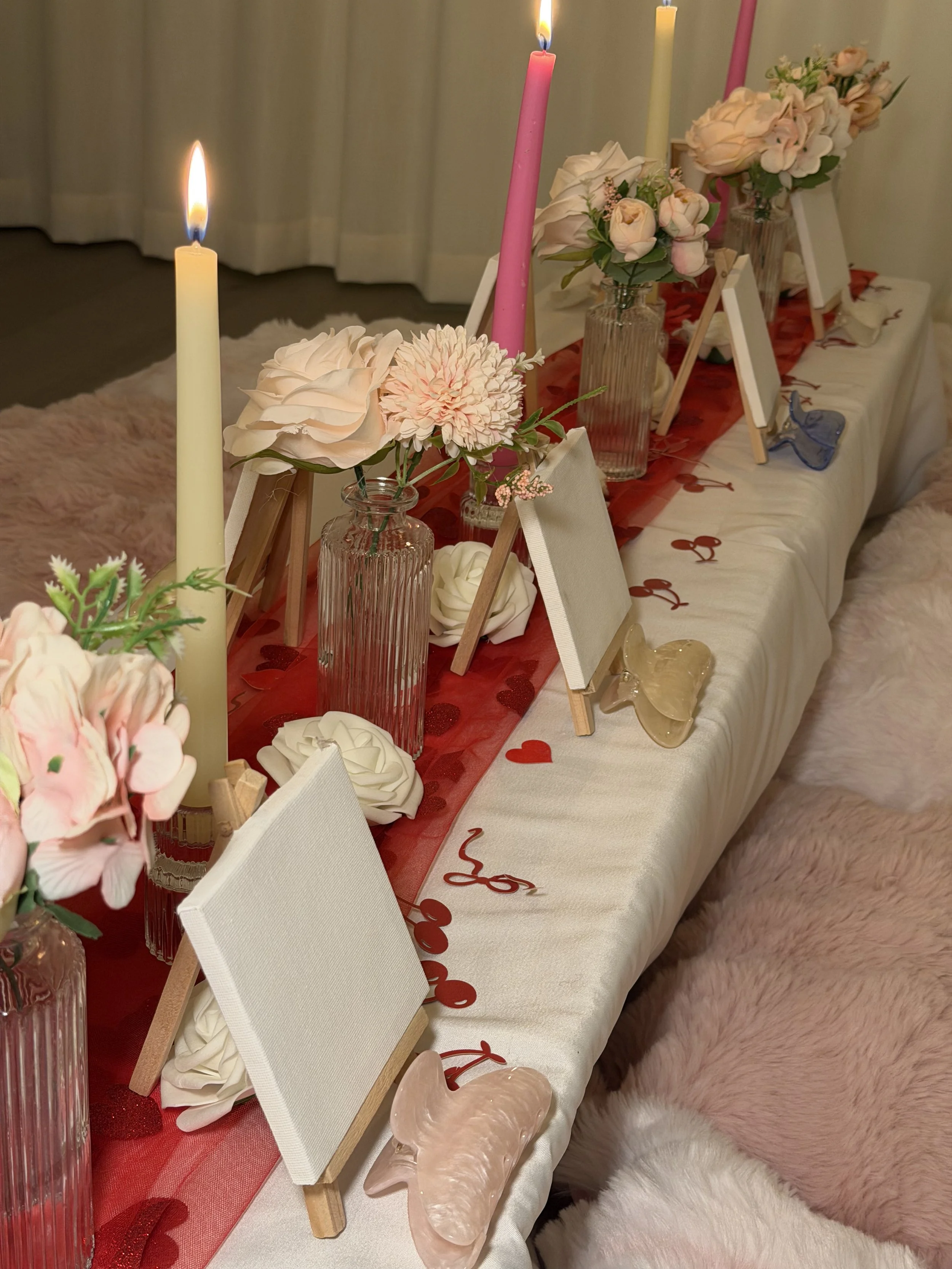 flowers, red runner and easel