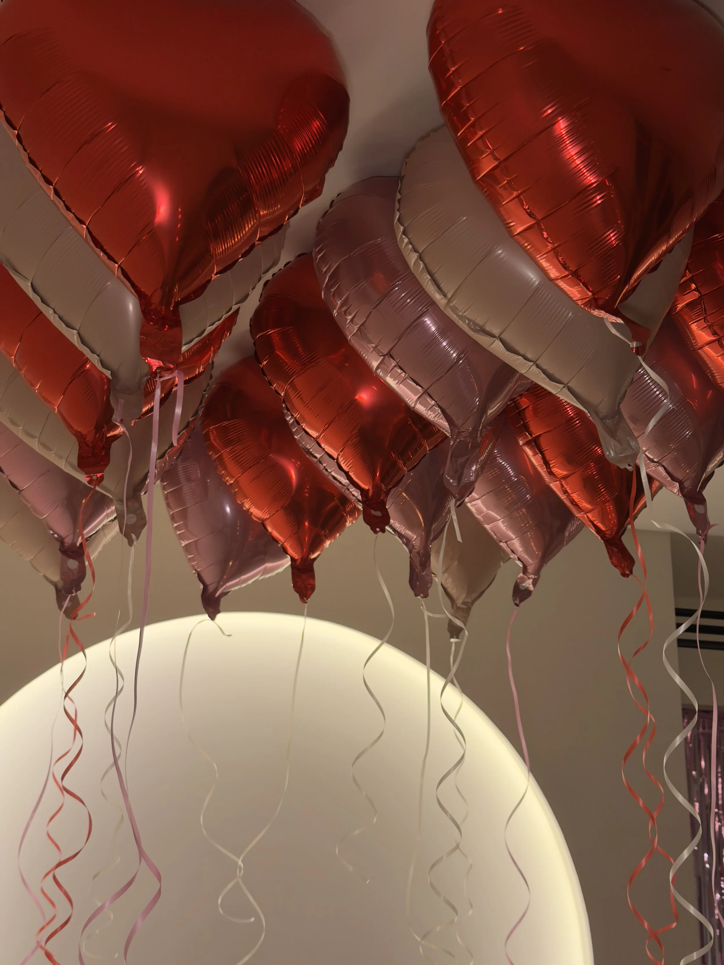 balloon ceiling