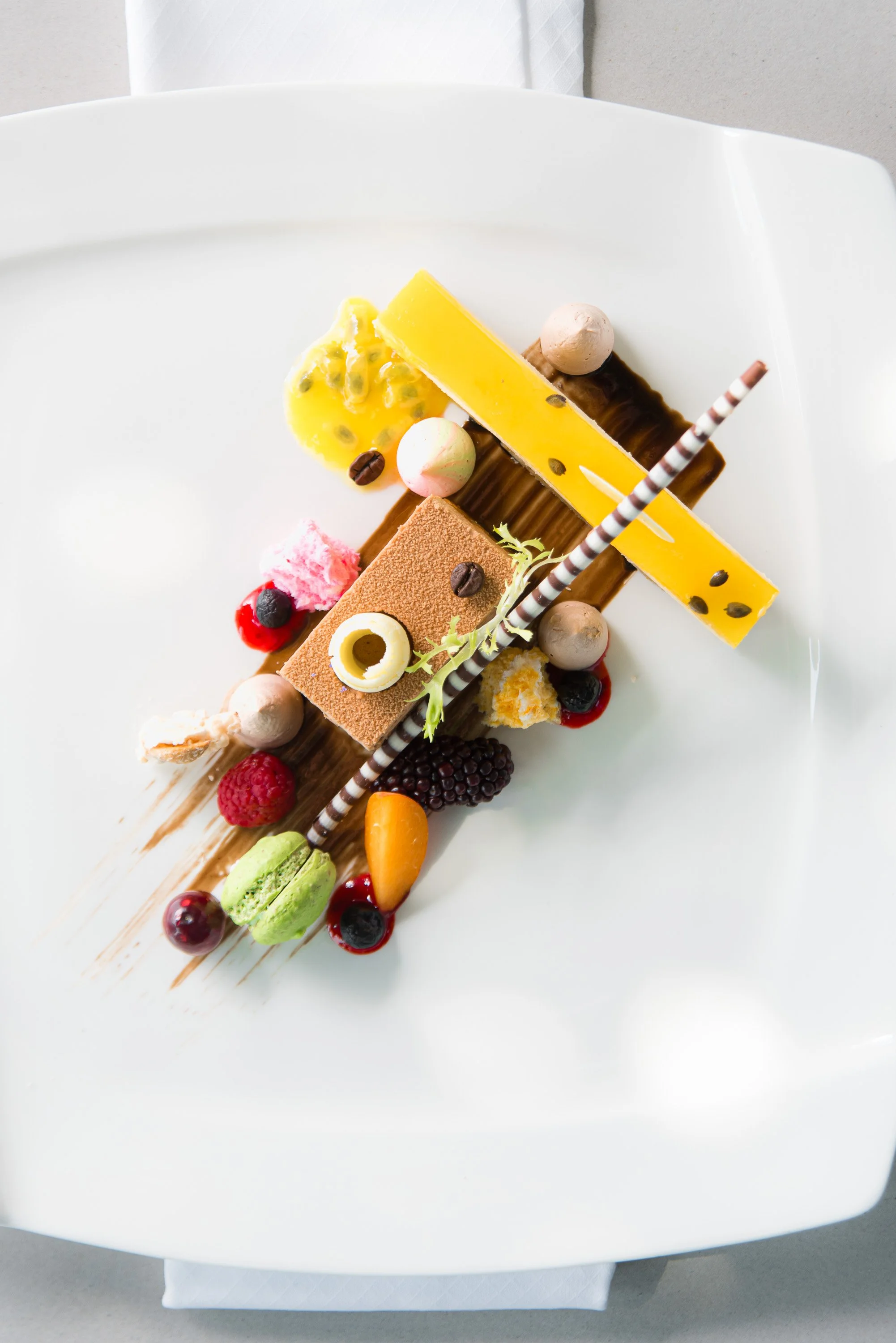 Long Feng_Sri Lanka_03_Photography by Sandun de Silva.jpg