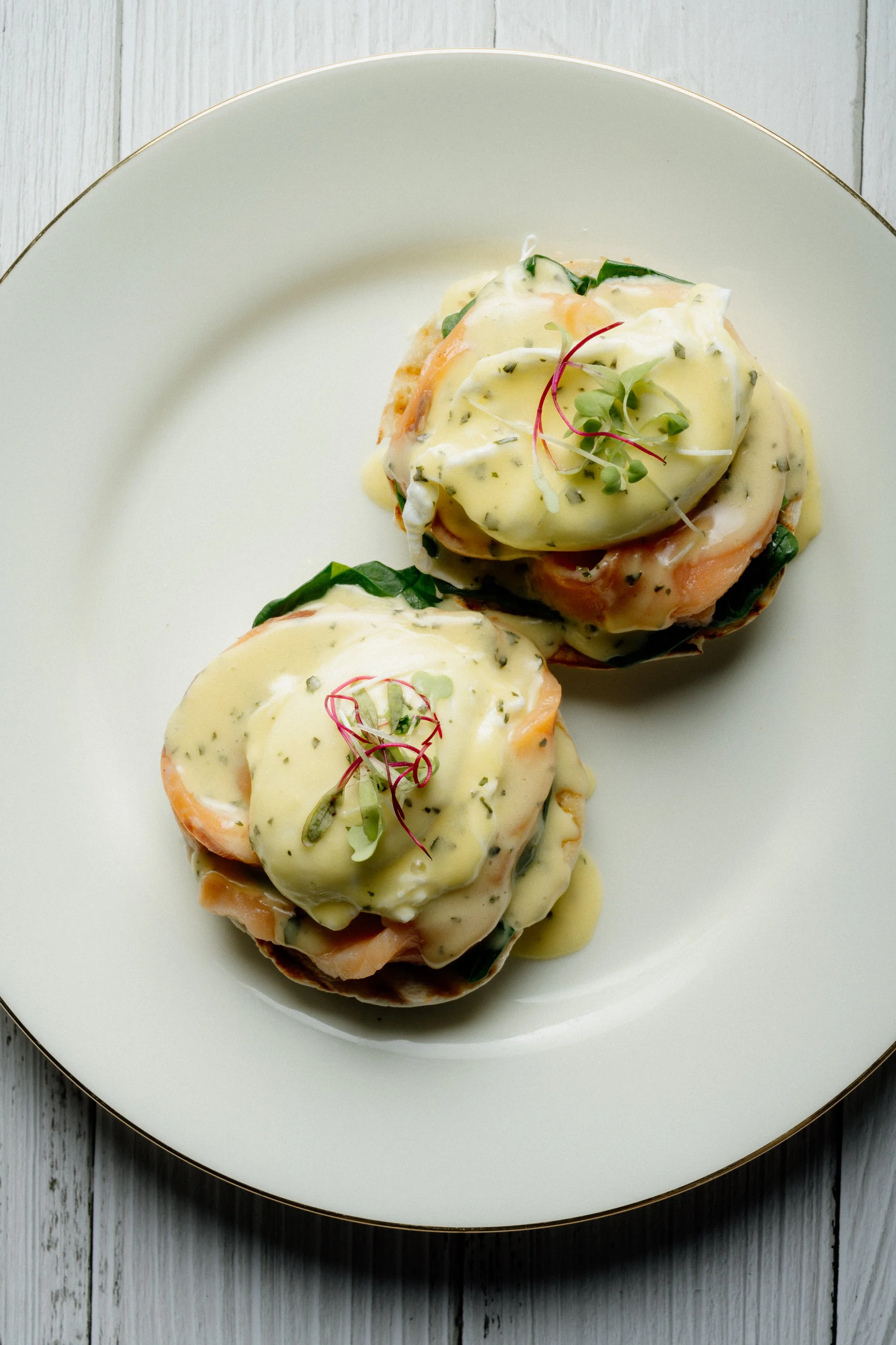 Locale Gastro Bar_Sri Lanka_Eggs-Benedict-with-Smoked-Salmon__SDS6507_01.jpg