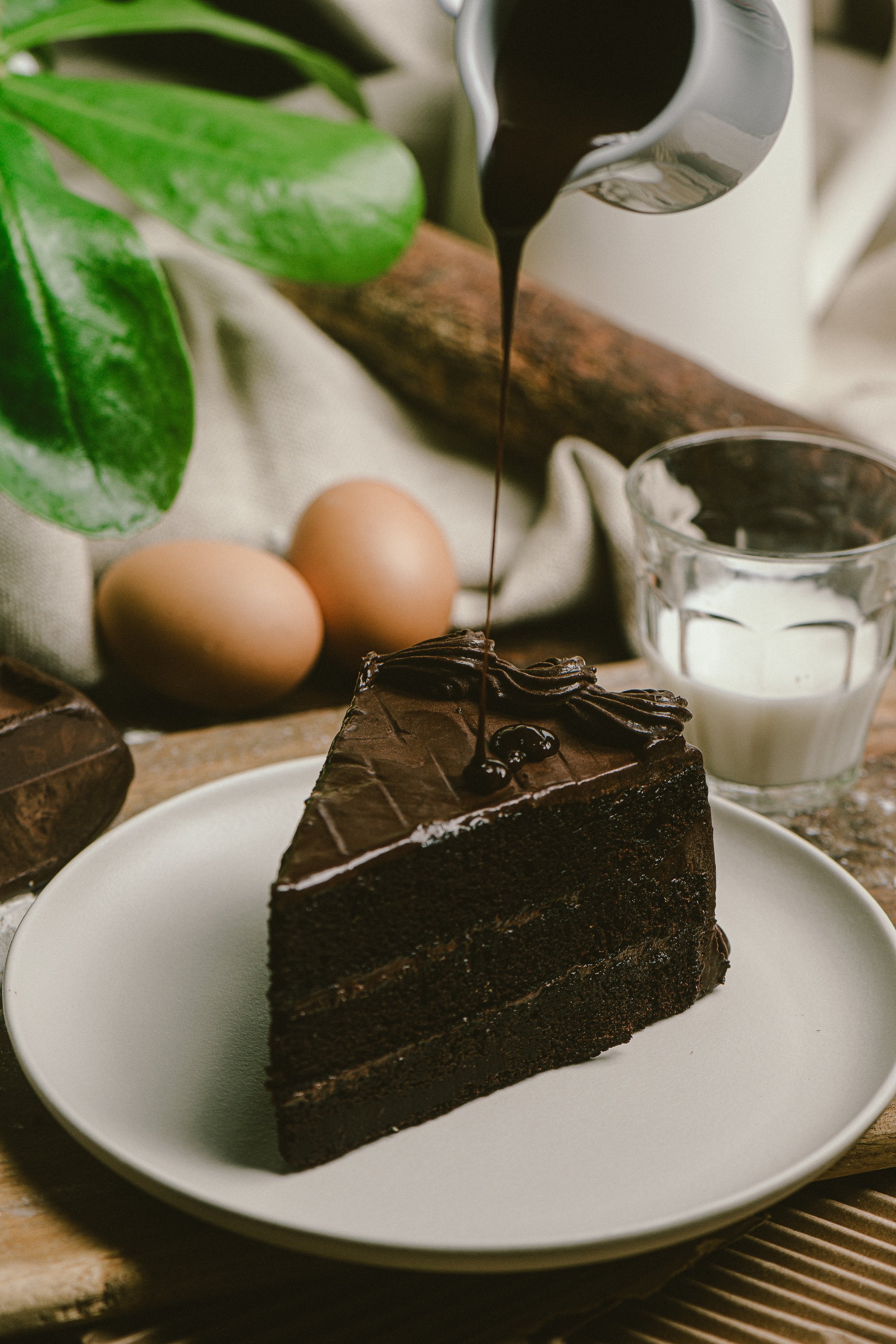 SugarBakery_Sri Lanka_ChocolatePour_03.jpg