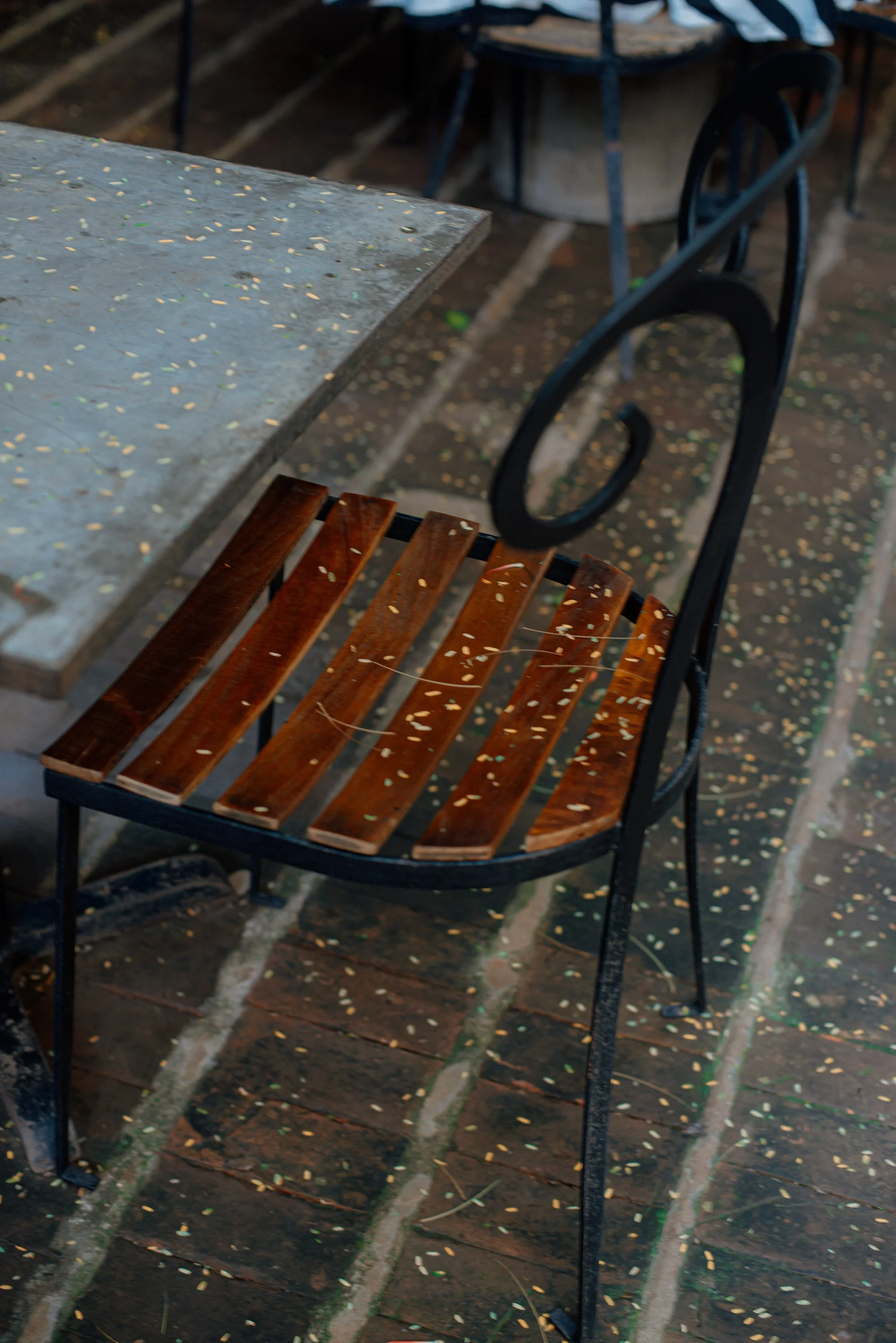 GalleryCafe_ParadiseRoad_Colombo_Shanth Fernando_Sri Lanka_PatioChairDetail_15.jpg