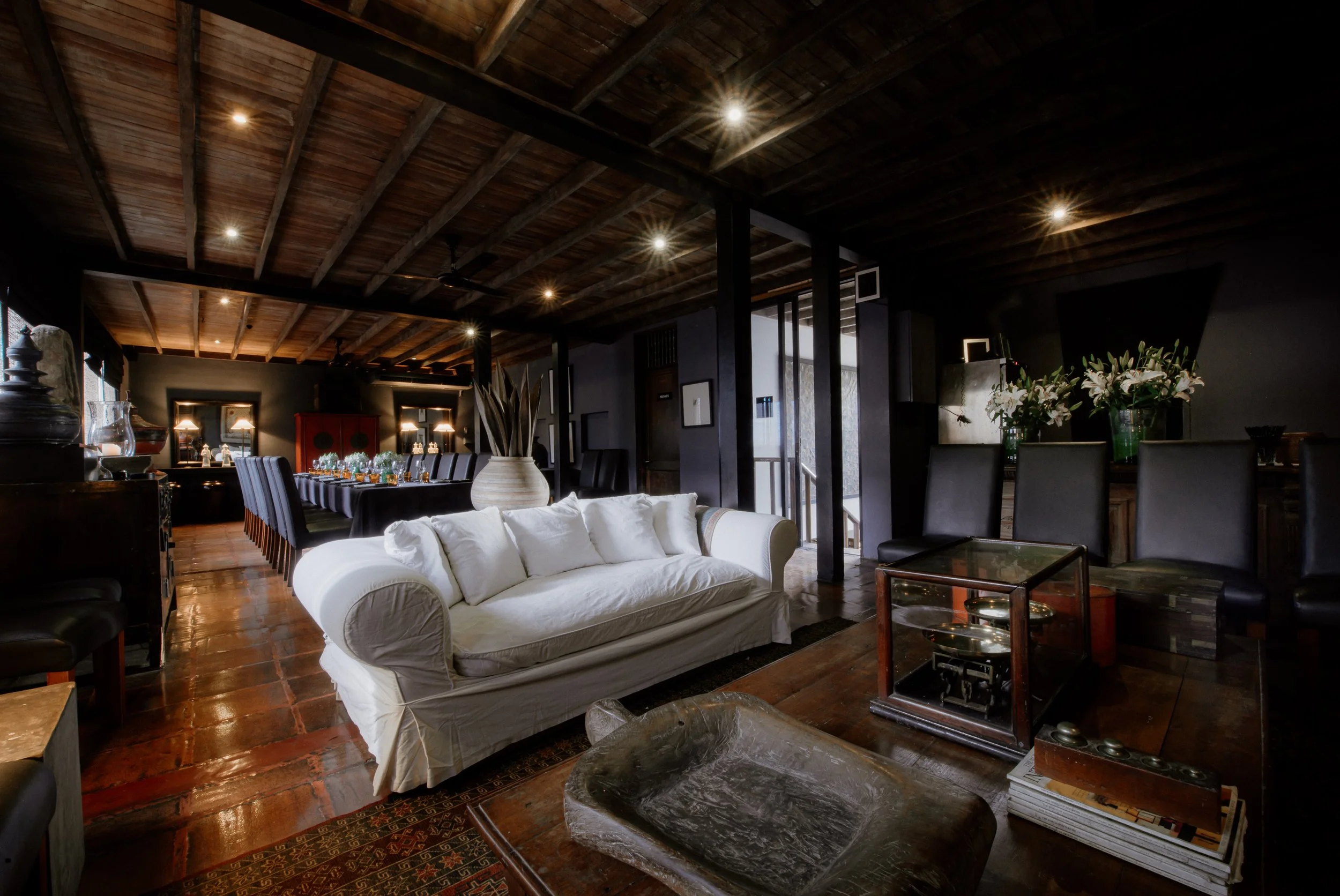 GalleryCafe_ParadiseRoad_Colombo_Shanth Fernando_Sri Lanka_UpperLoungeInterior_17.jpg