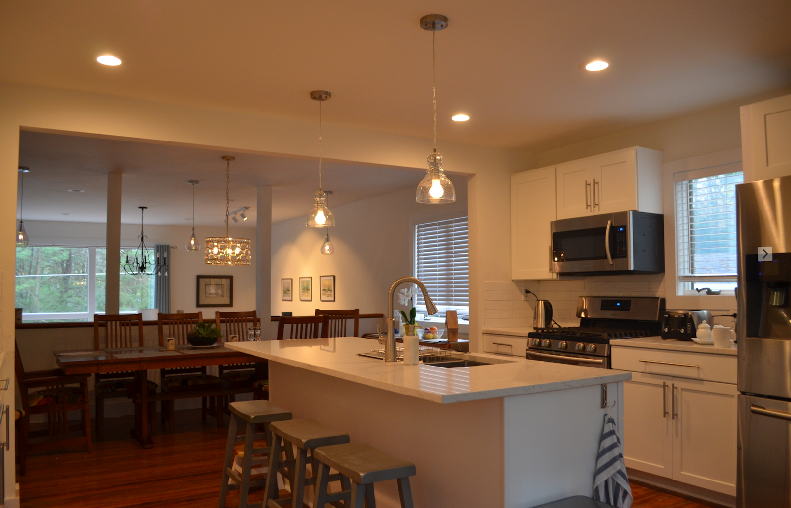 kitchen-sun-room-to-living-room.png