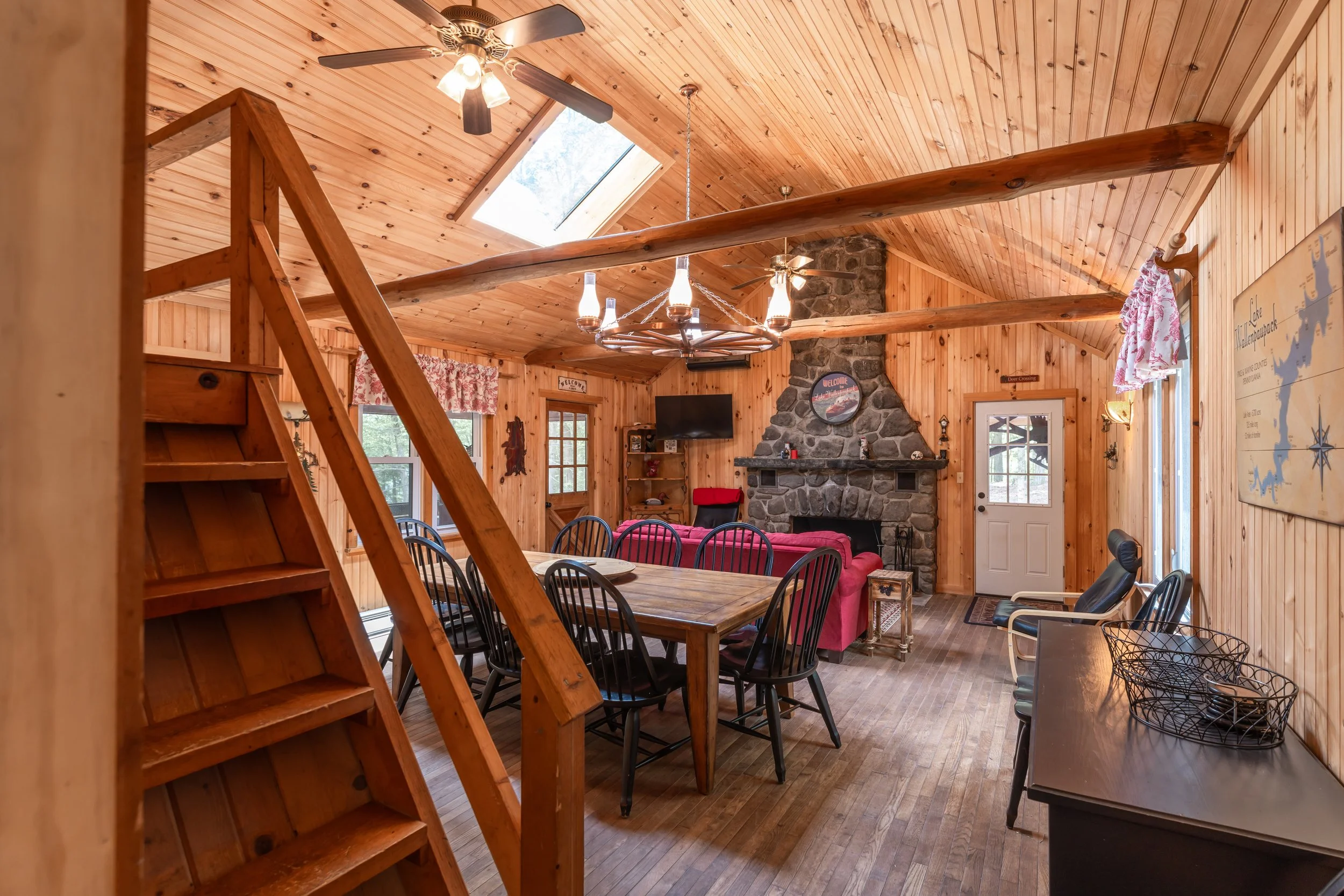 Wallenpaupack Cabin-23.jpg