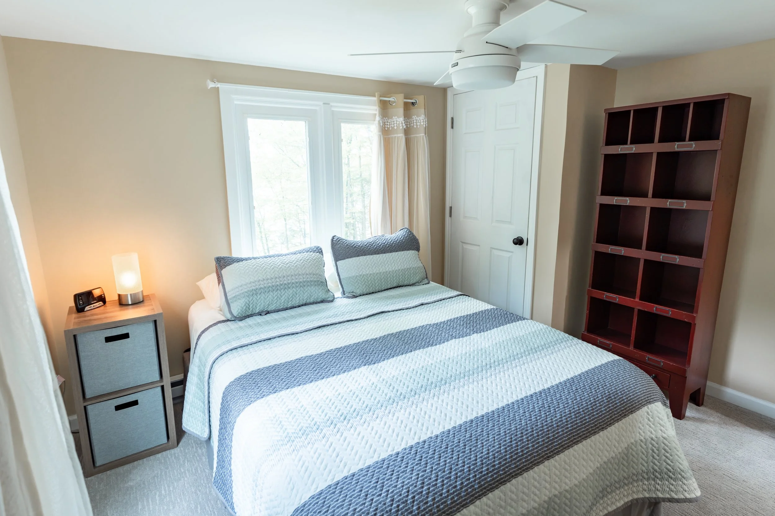 Wallenpaupack Cabin-36.jpg