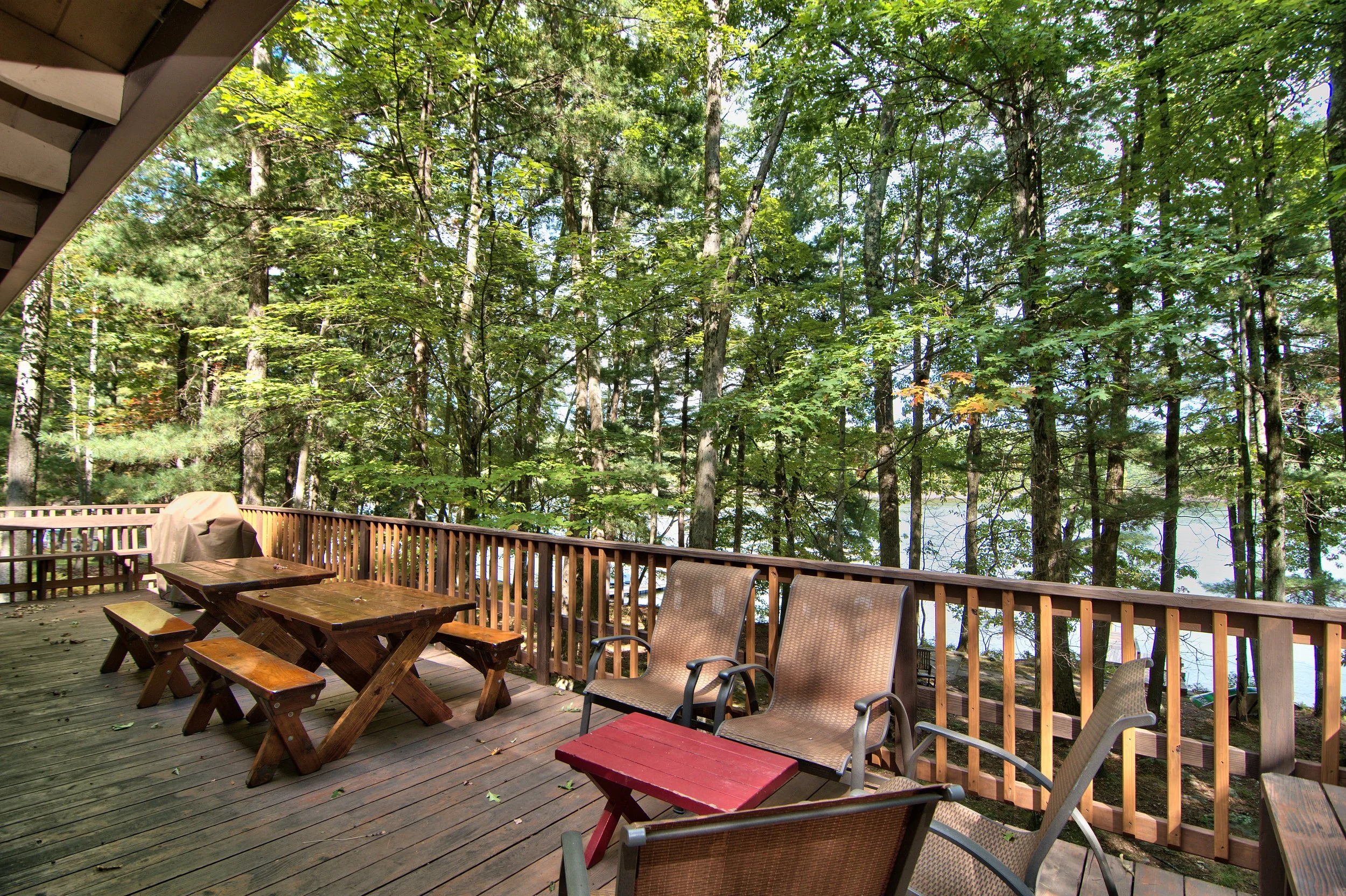 Exterior View 15.jpg