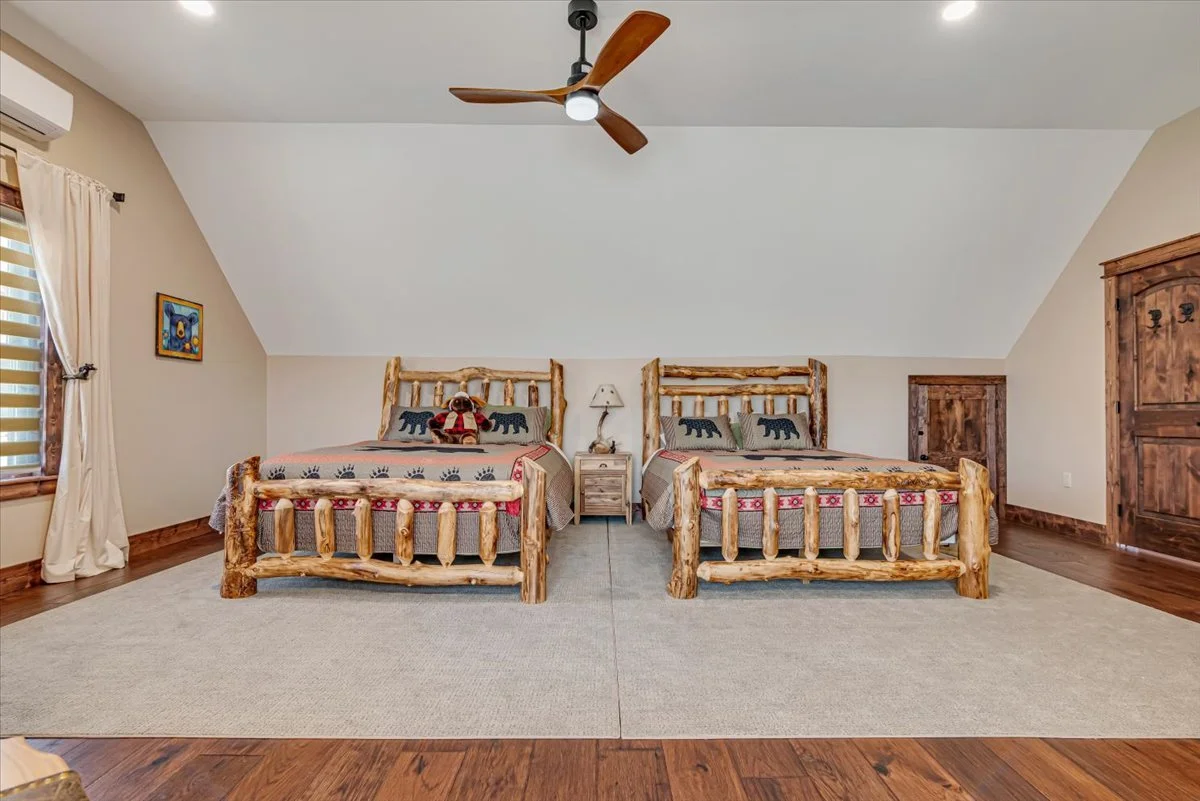 051-Photo Mar 21 2025, 9 22 35 AM.jpg