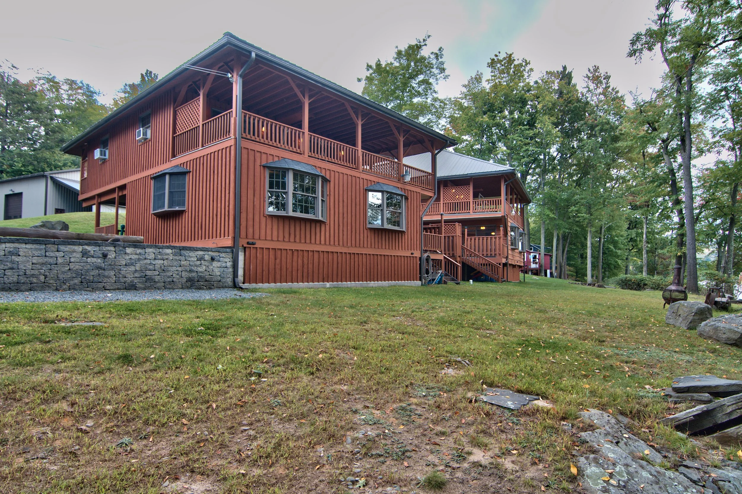 Exterior View 01.jpg