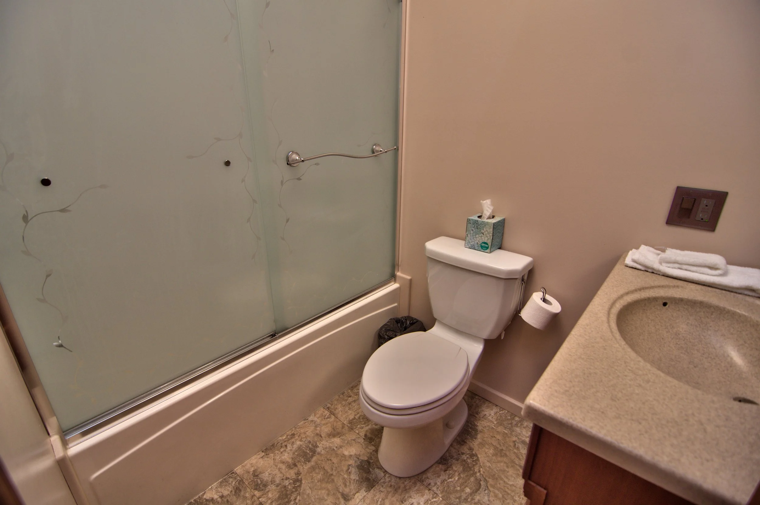 Hall Bath View 2 (2).jpg