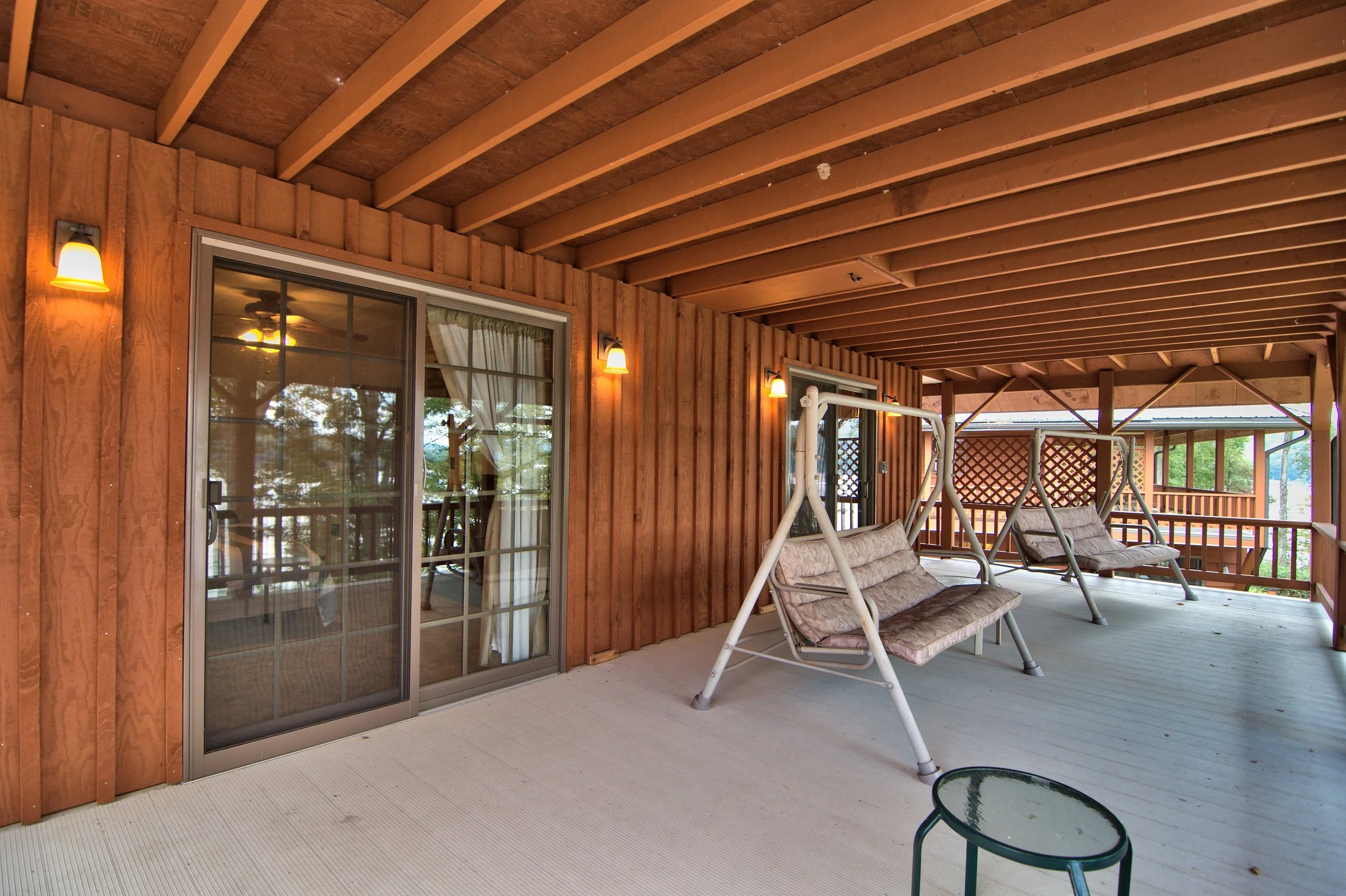 Exterior View 17.jpg