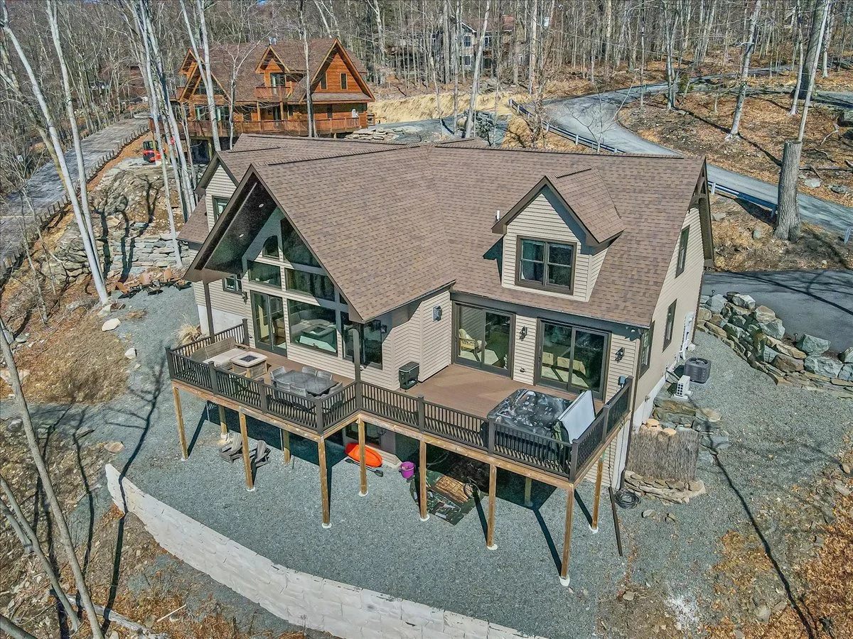 084-Photo Mar 21 2025, 11 28 46 AM.jpg