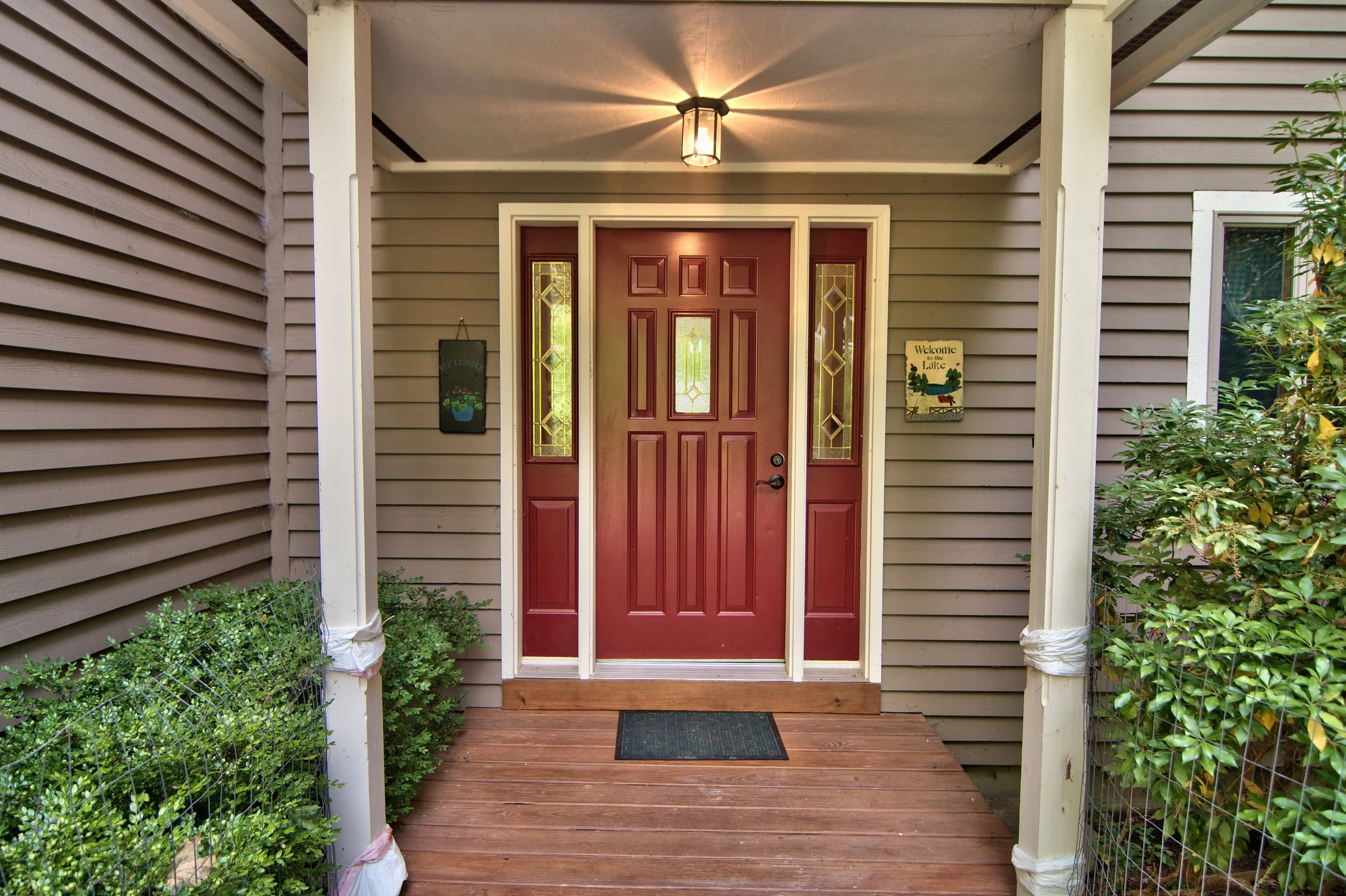 Exterior Front View 4.jpg