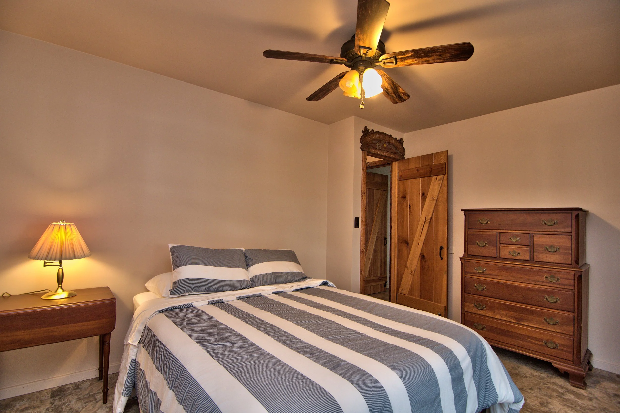 Bedroom 3 View 4 (2).jpg