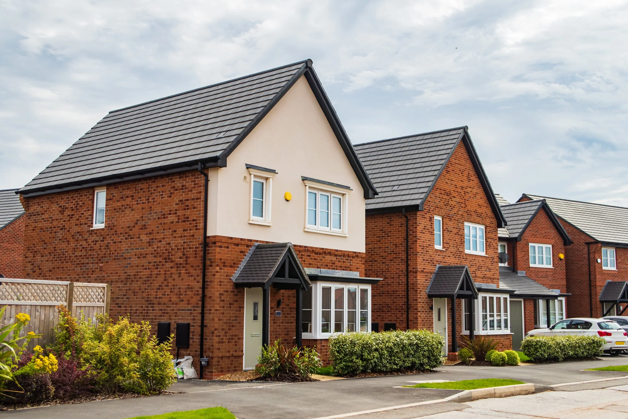 Modern new build homes and contemporary residential development in west London