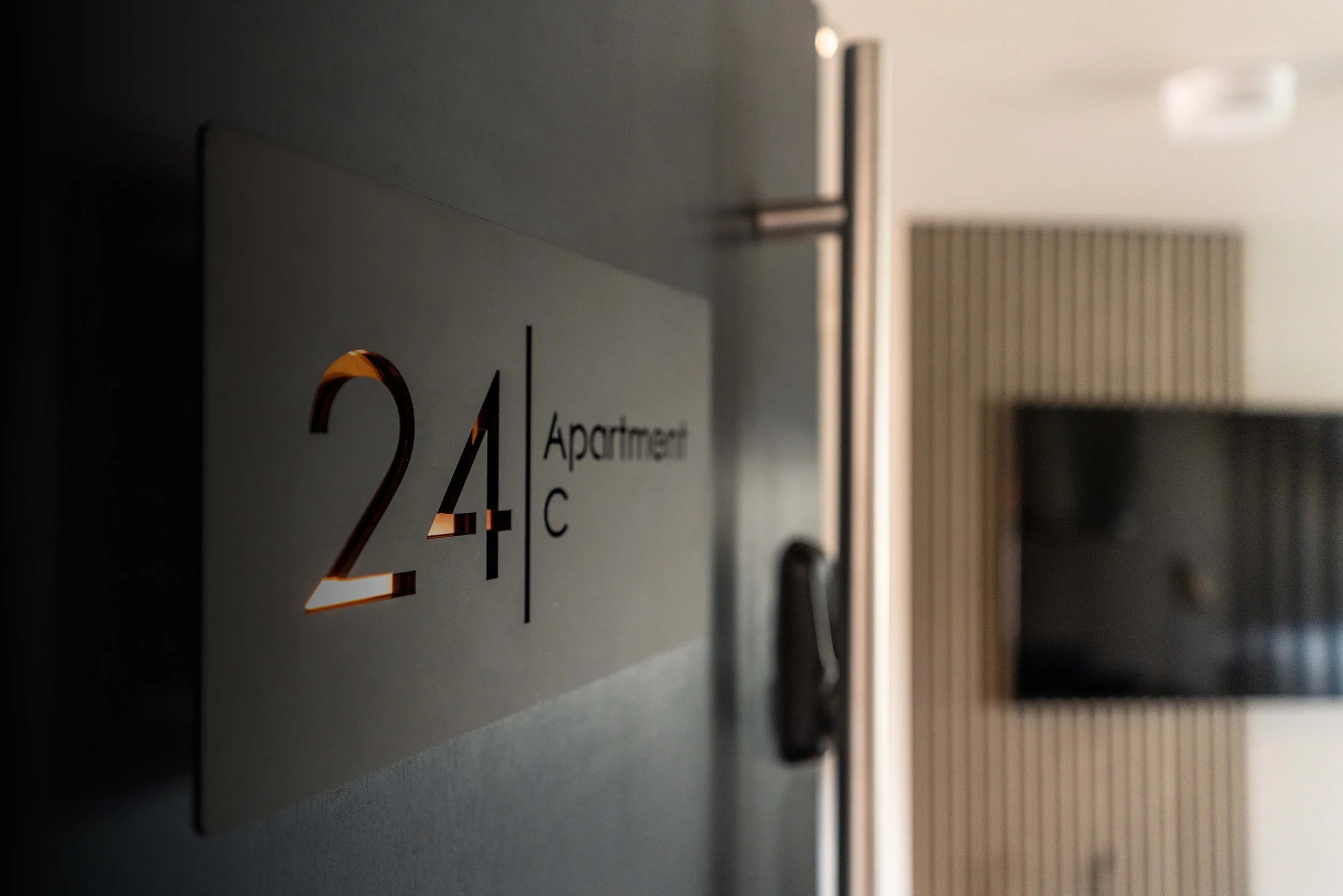 FrontDoor_01.jpg