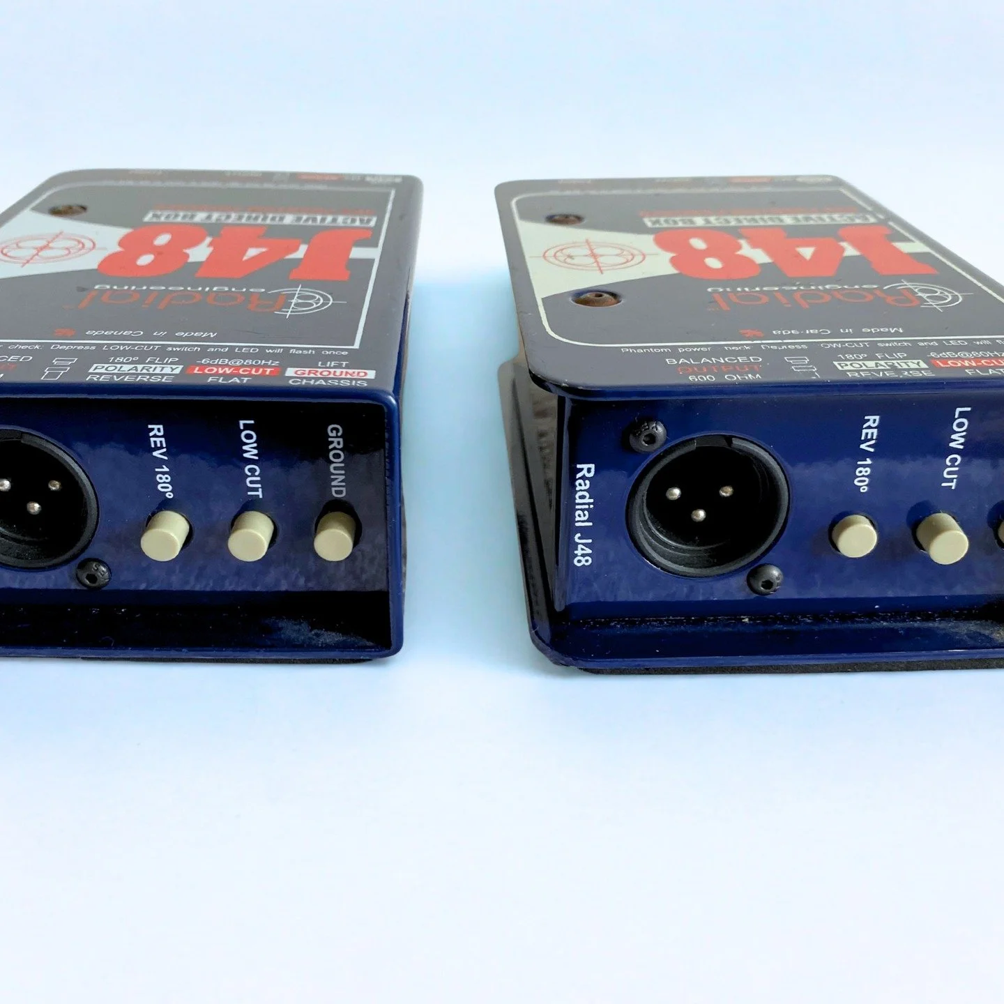 x2 Industry-standard active direct box trusted on professional stages and recording studios worldwide. The Radial J48 is designed to deliver an extremely clean, transparent signal with exceptional headroom and ultra-low distortion, making it one of t