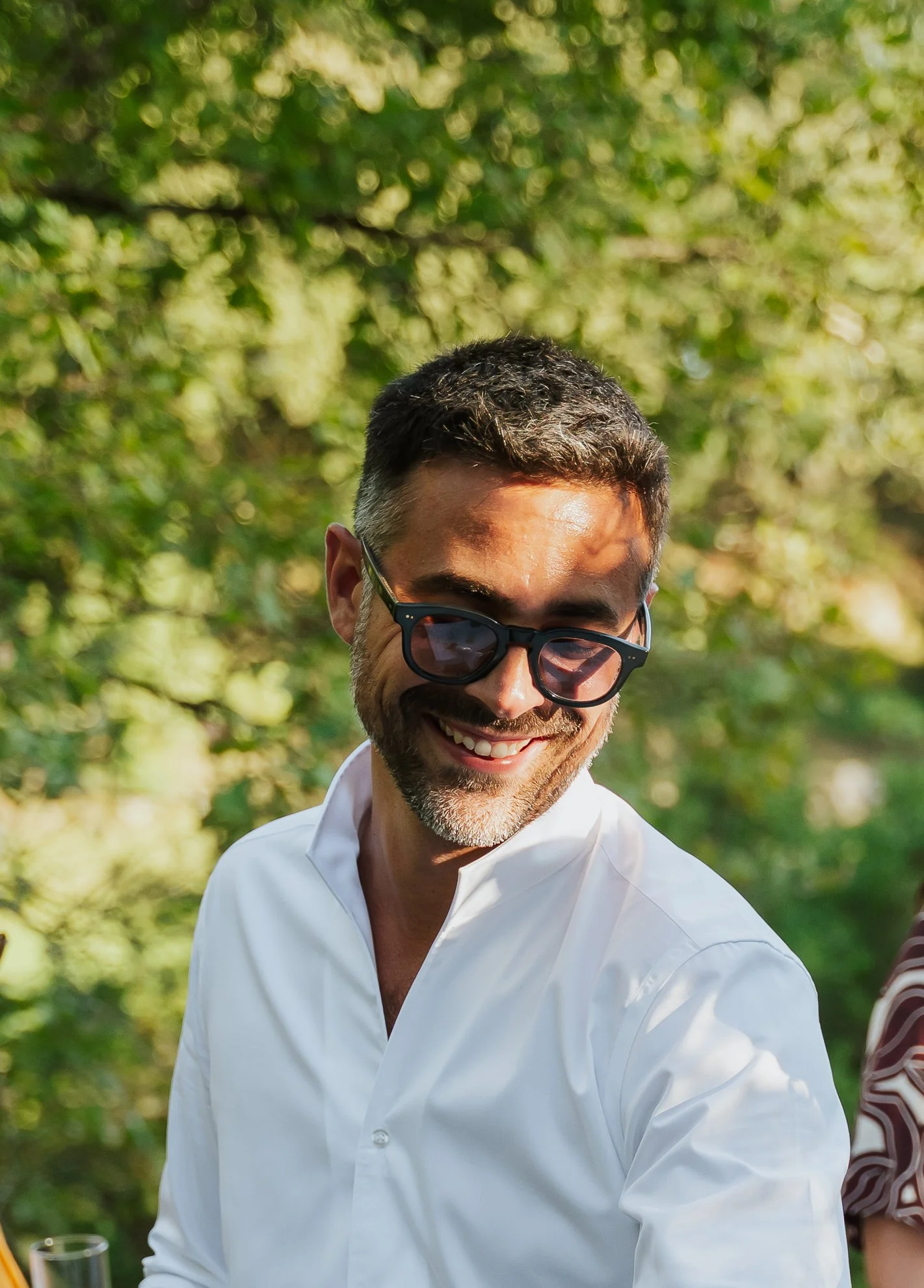 Guillaume Valette, architecte d’intérieur et fondateur de Wabi Living sur la Côte d’Azur.