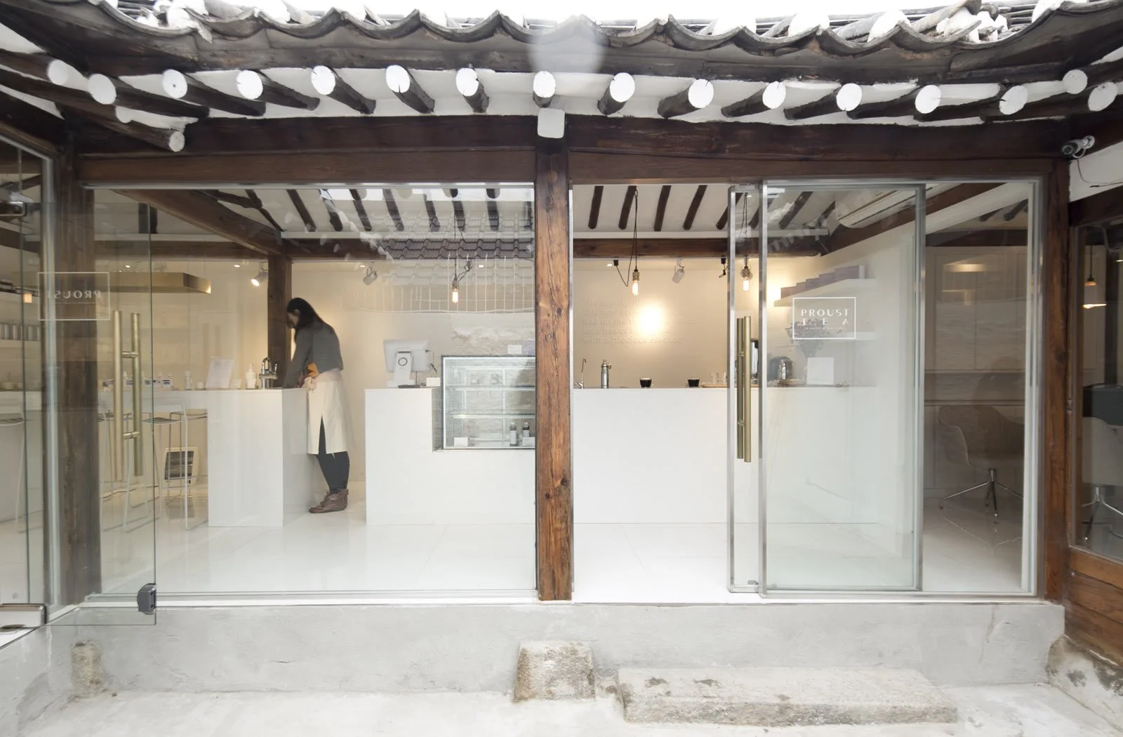 Glass front of the hanok shop