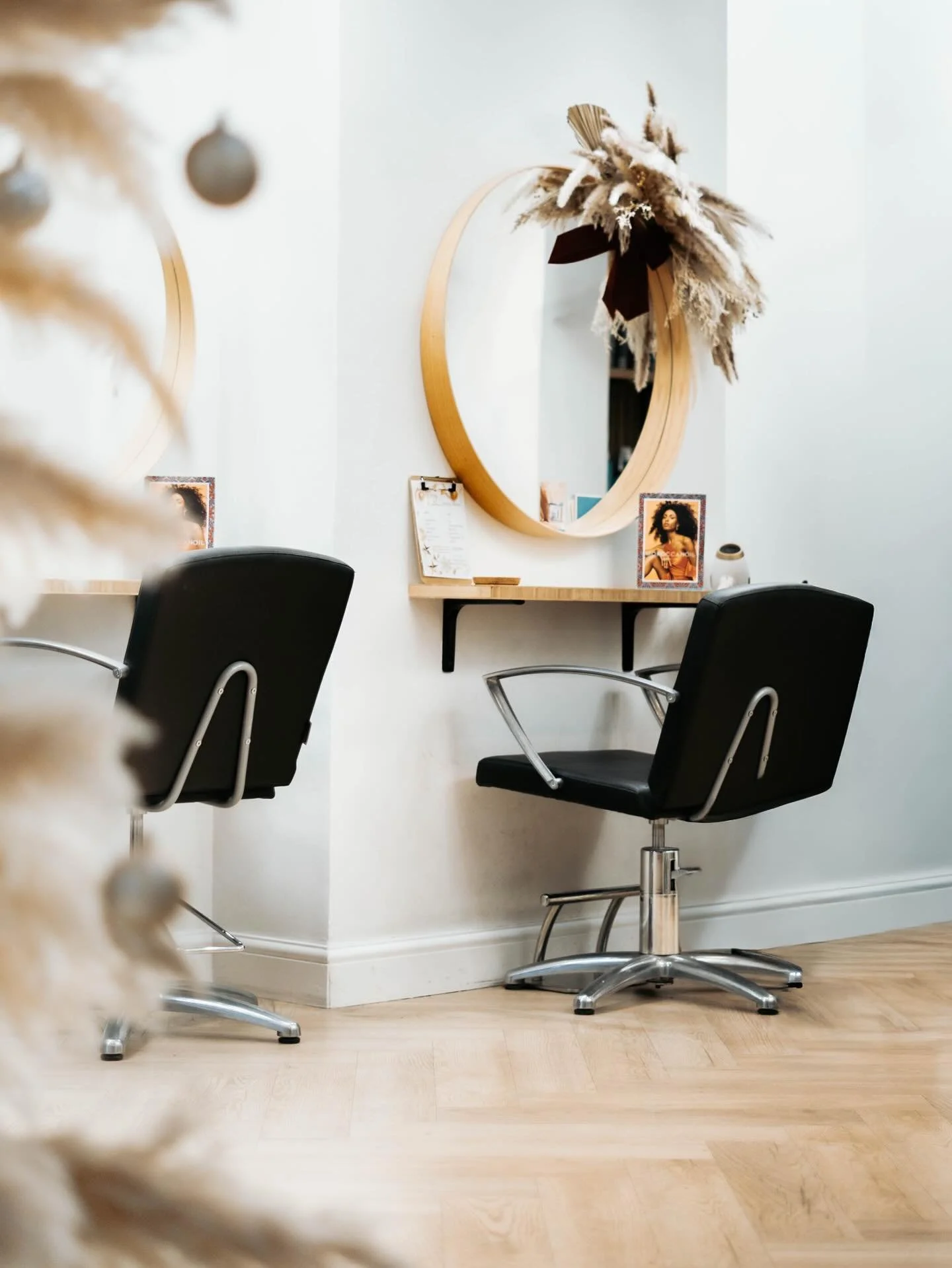 📸 Business Mini 
📍 @mane_hair_salon 

Shots of this amazing hairdressers located in Finchfield, Wolverhampton. If you&rsquo;re in need of a fresh new year pamper, these are your girls!